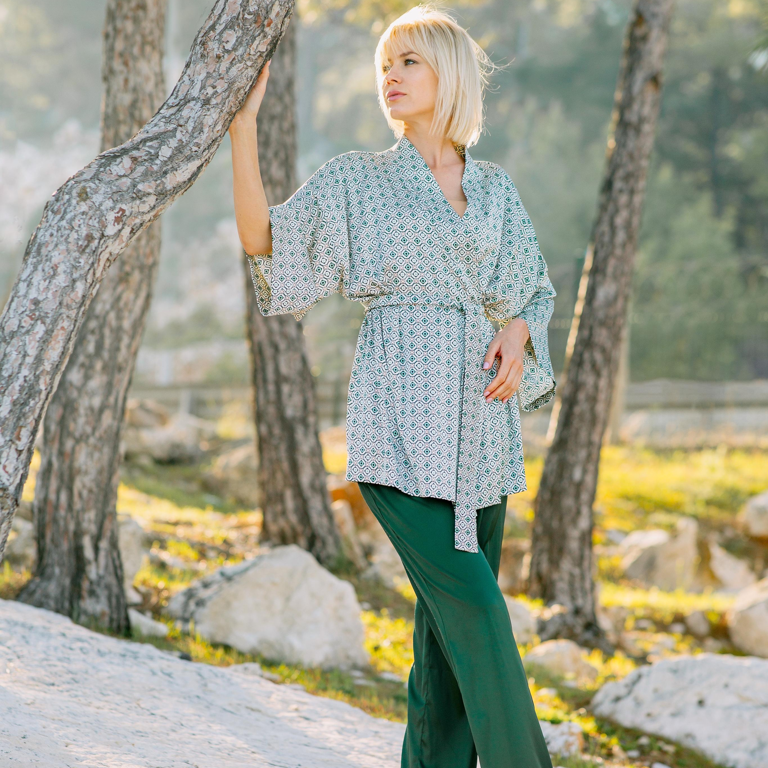 Individual photo shoot on the beach. Alsu Develi, Photographer in Turkey, Alanya, Side, Belek, Antalya, Kemer, Turkiye. Photoshooting in Alanya. Photosession in Belek, Side