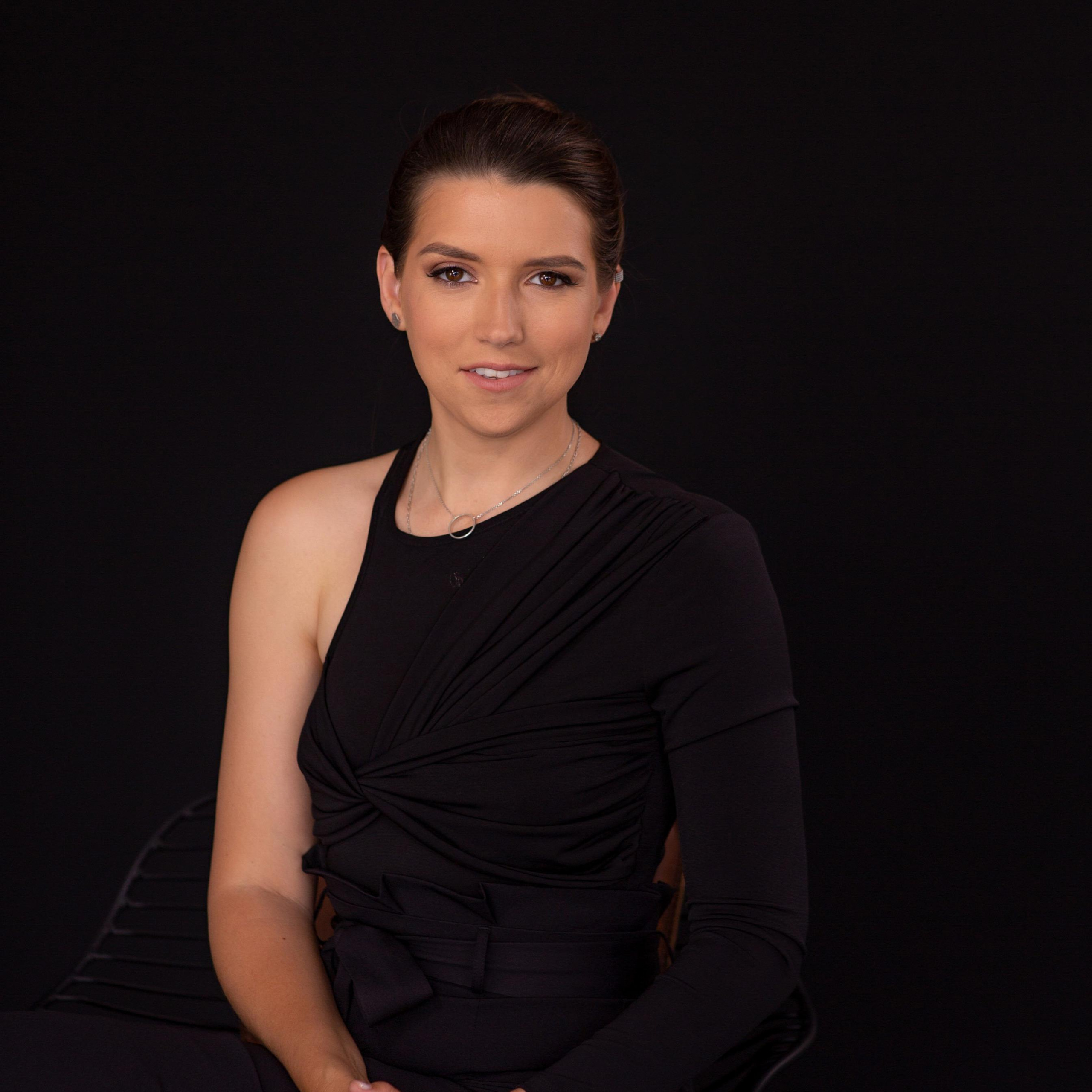 Photo session in the Photosynthesis studio. Alsu Develi, Photographer in Turkey, Alanya, Side, Belek, Antalya, Kemer, Turkiye. Photoshooting in Alanya. Photosession in Belek, Side