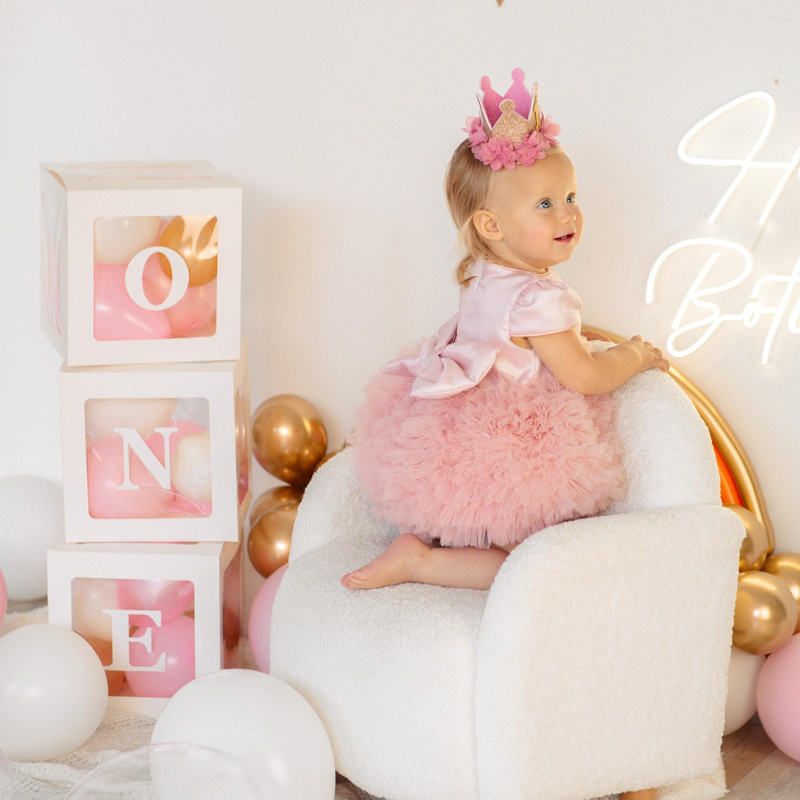 Фотосессия на годик в студии Фотосинтез. Алсу Девели. Фотограф в Алании в Турции, Аланья, Сиде, Белек, Анталия, Кемер, Конаклы, Окурджалар. Фотосъемки в Алании. Фотосессия в Алания