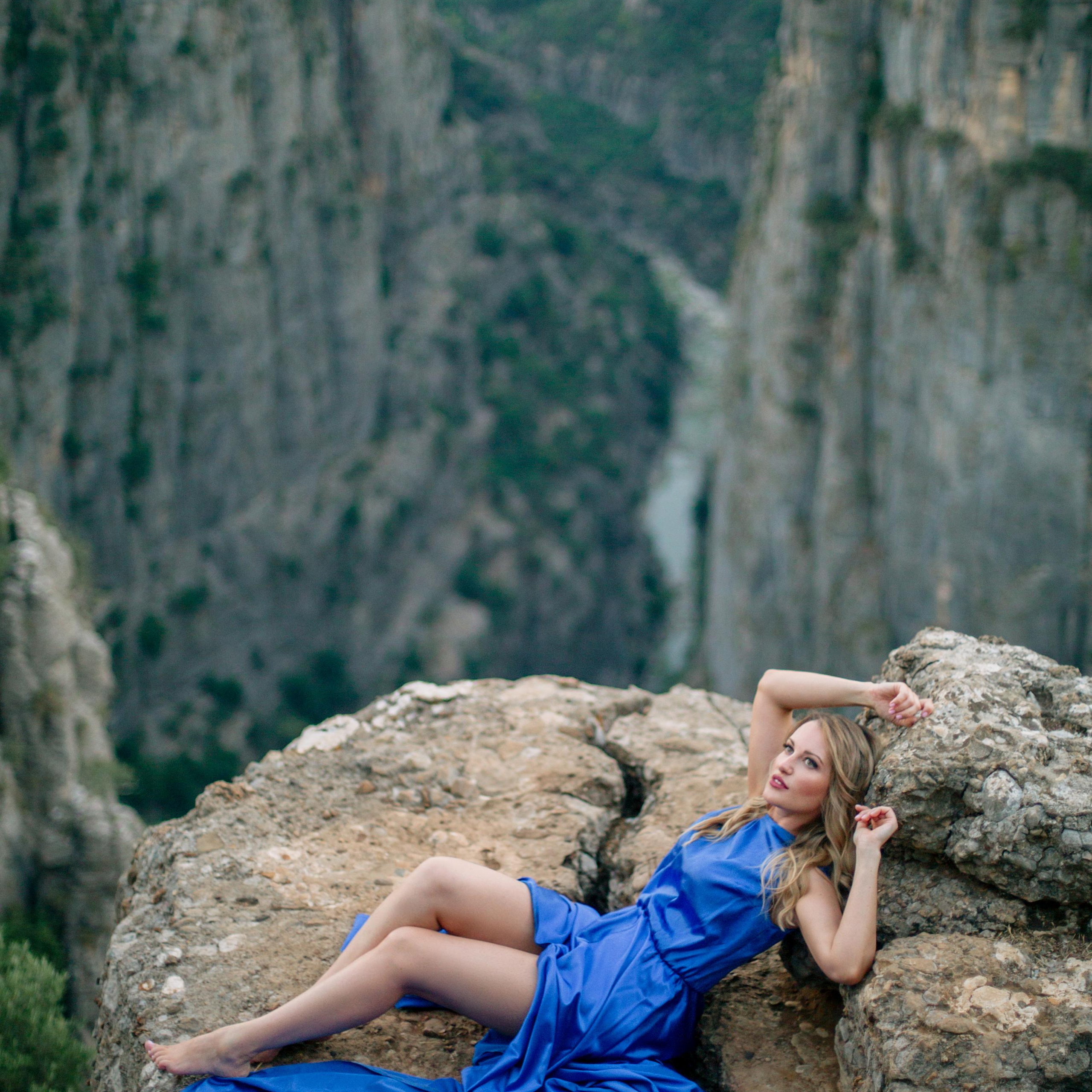 Individual photo shoot on Tazi Canyon. Alsu Develi, Photographer in Turkey, Alanya, Side, Belek, Antalya, Kemer, Turkiye. Photoshooting in Alanya. Photosession in Belek, Side