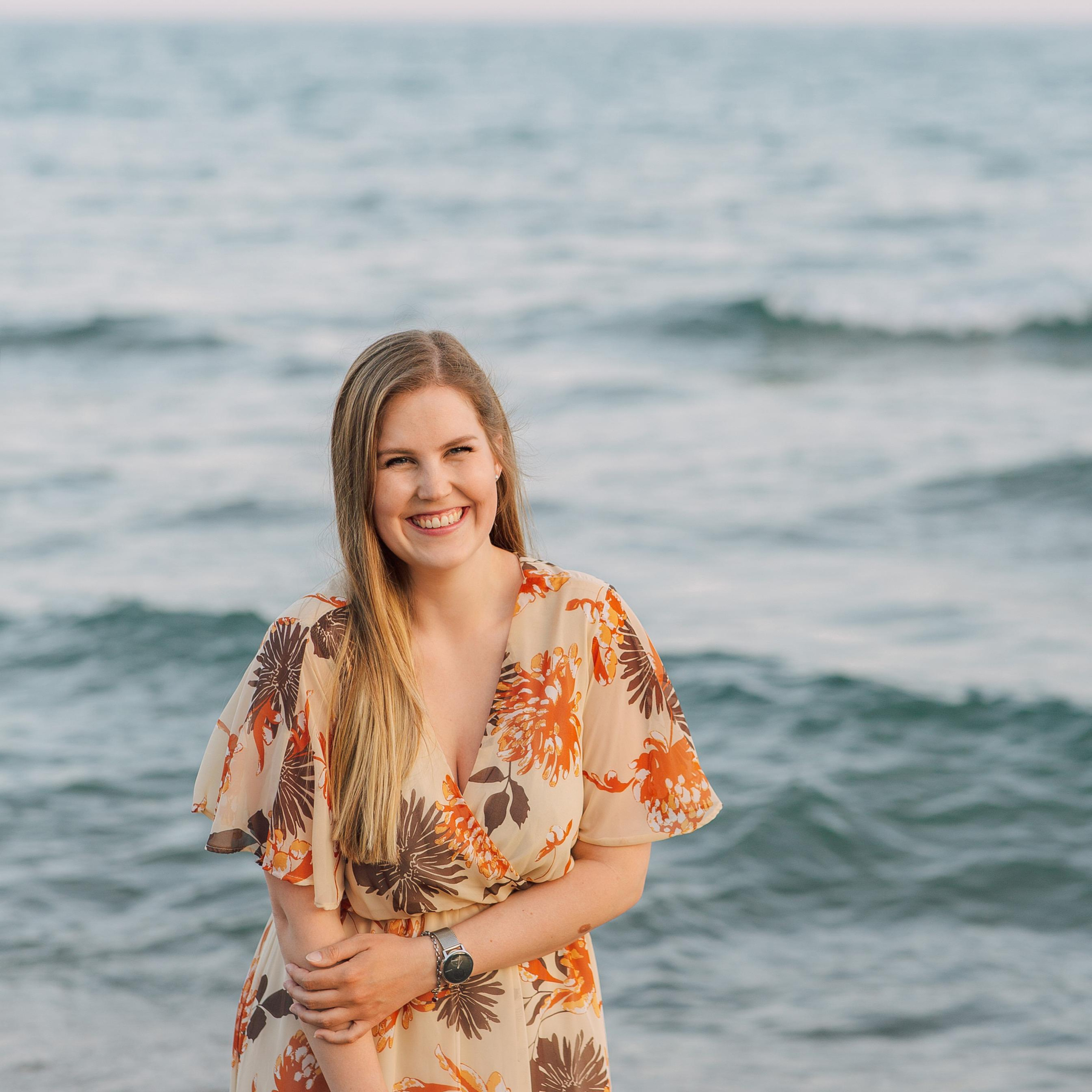 .Пляж. Закат.Семейная фотосессия на пляже в Сиде на закате. Алсу Девели. Фотограф в Алании в Турции, Аланья, Сиде, Белек, Анталия, Кемер, Конаклы, Окурджалар. Фотосъемки в Алании. Фотосессия в Алания