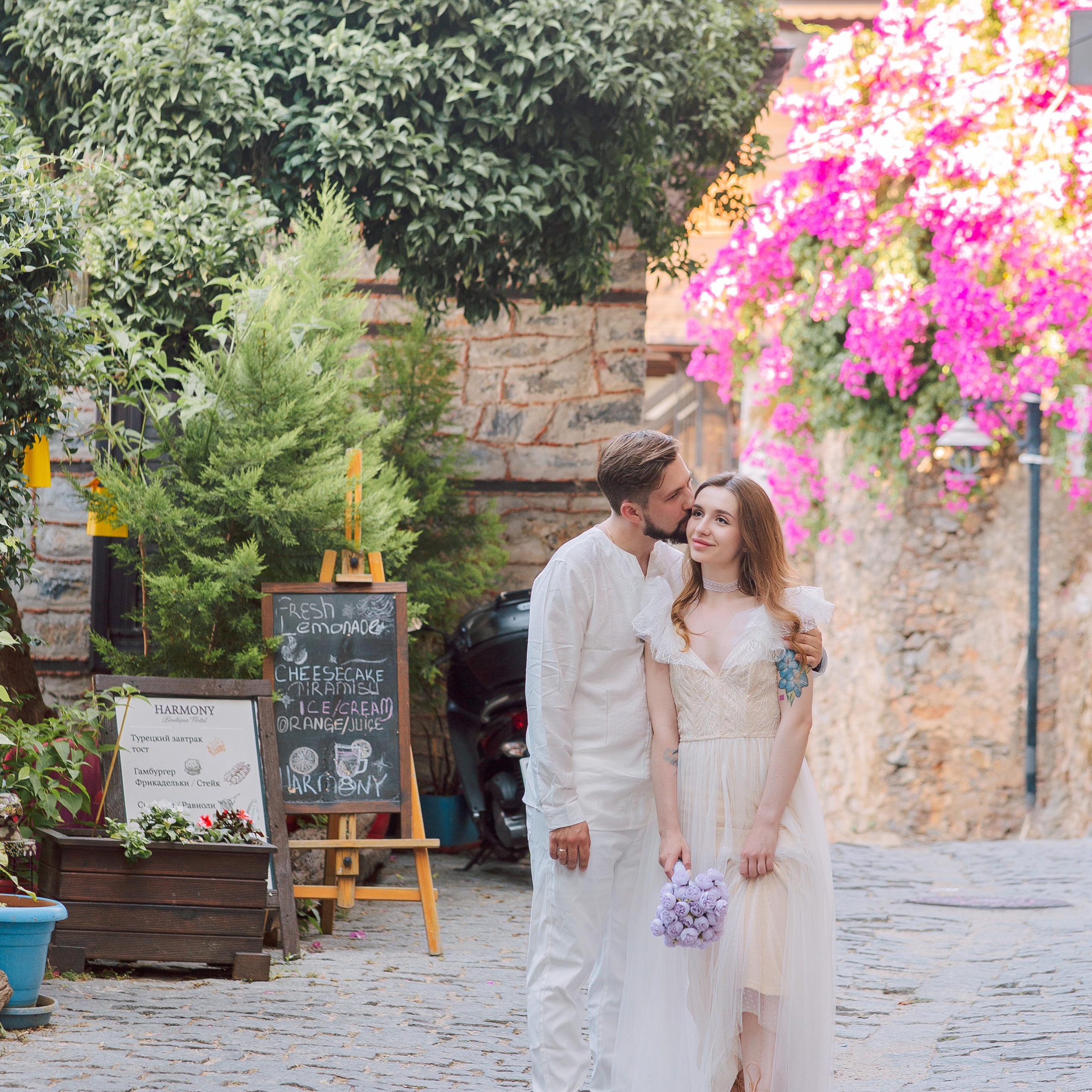 Фотосессия для пар у крепости Алания couple love story. Alsu Develi, Photographer in Turkey, Alanya, Side, Belek, Antalya, Kemer, Turkiye. Photoshooting in Alanya. Photosession in Belek, Side