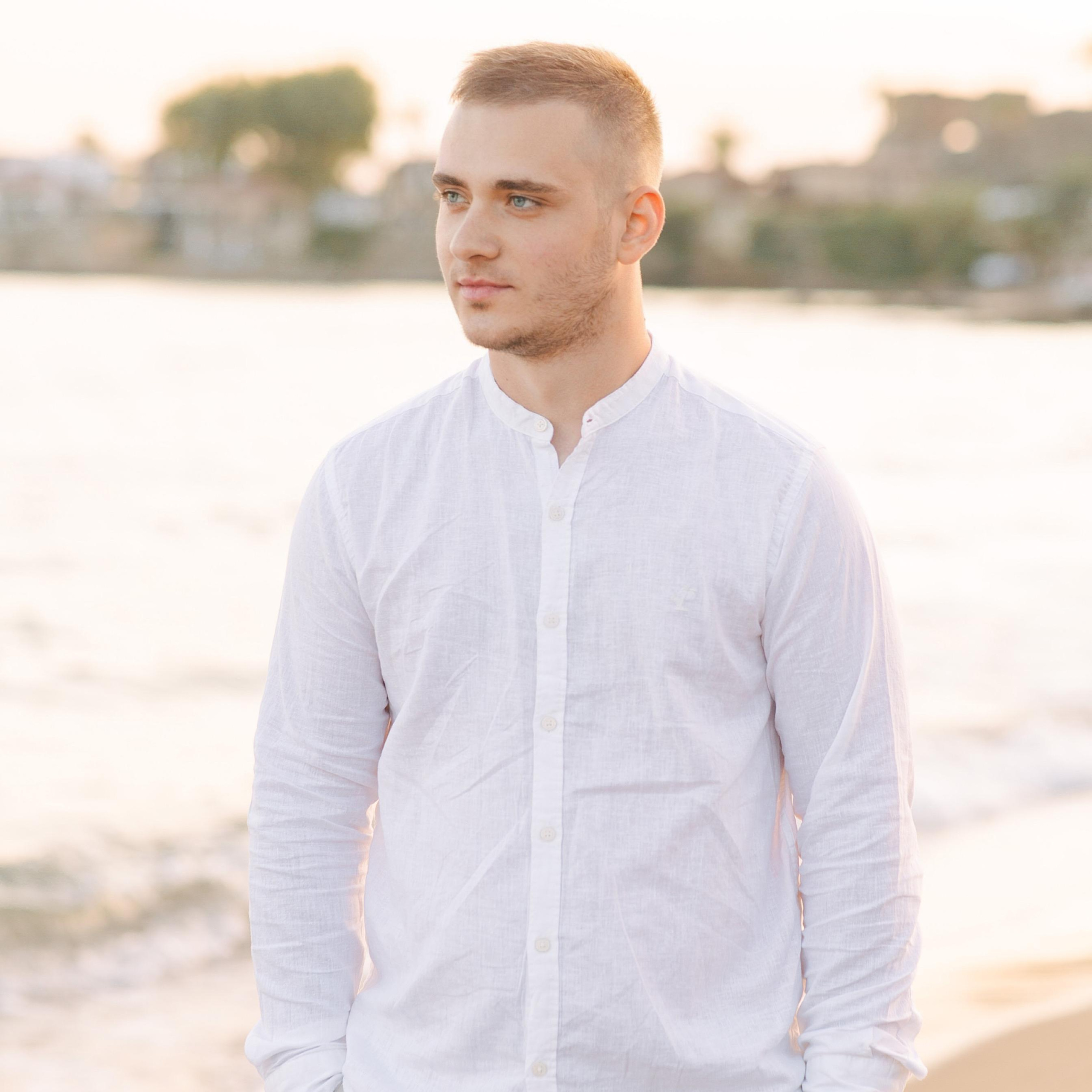 Love Story на пляже в Сиде на закате. Алсу Девели. Фотограф в Алании в Турции, Аланья, Сиде, Белек, Анталия, Кемер, Конаклы, Окурджалар. Фотосъемки в Алании. Фотосессия в Алания