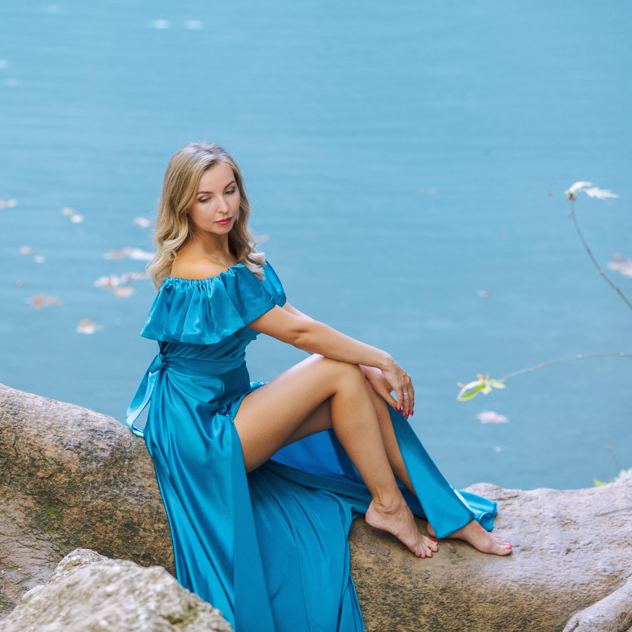 8. Magic waterfall. Love story a  couple near a waterfall. Alsu Develi, Photographer in Turkey, Alanya, Side, Belek, Antalya, Kemer, Turkiye. Photoshooting in Alanya. Photosession in Belek, Side