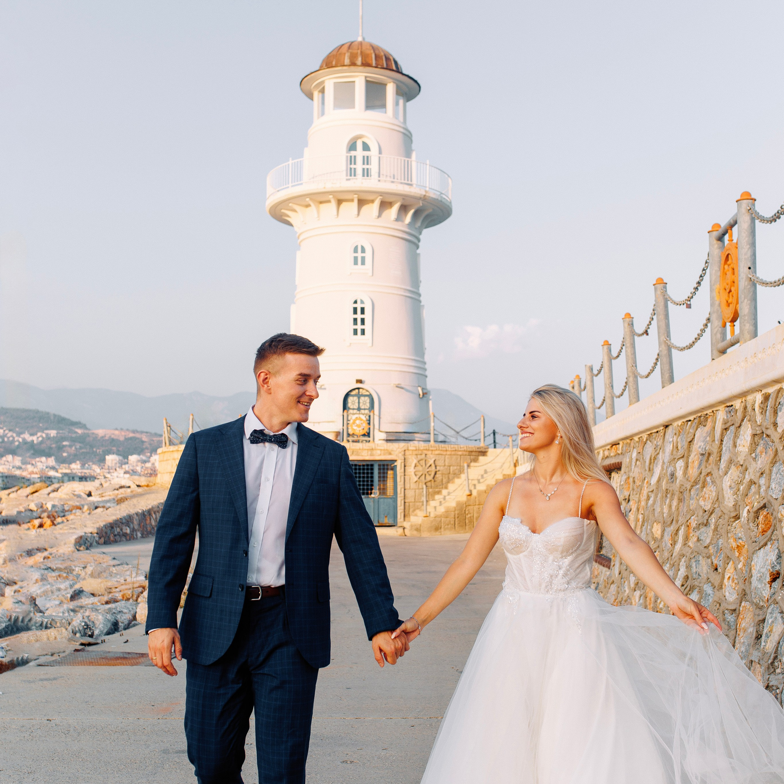 Порт. Свадебная фотосессия. Алсу Девели. Фотограф в Алании в Турции, Аланья, Сиде, Белек, Анталия, Кемер, Конаклы, Окурджалар. Фотосъемки в Алании. Фотосессия в Алания