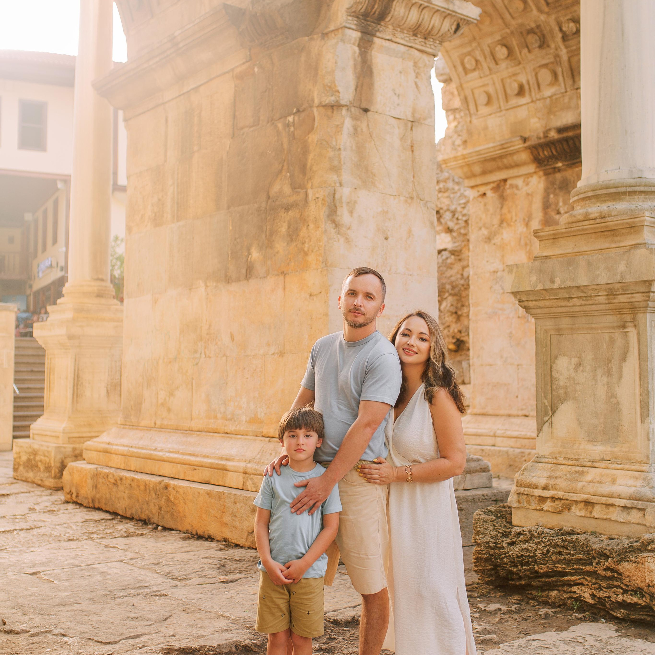 Колоритные улочки Анталии. Алсу Девели. Фотограф в Алании в Турции, Аланья, Сиде, Белек, Анталия, Кемер, Конаклы, Окурджалар. Фотосъемки в Алании. Фотосессия в Алания