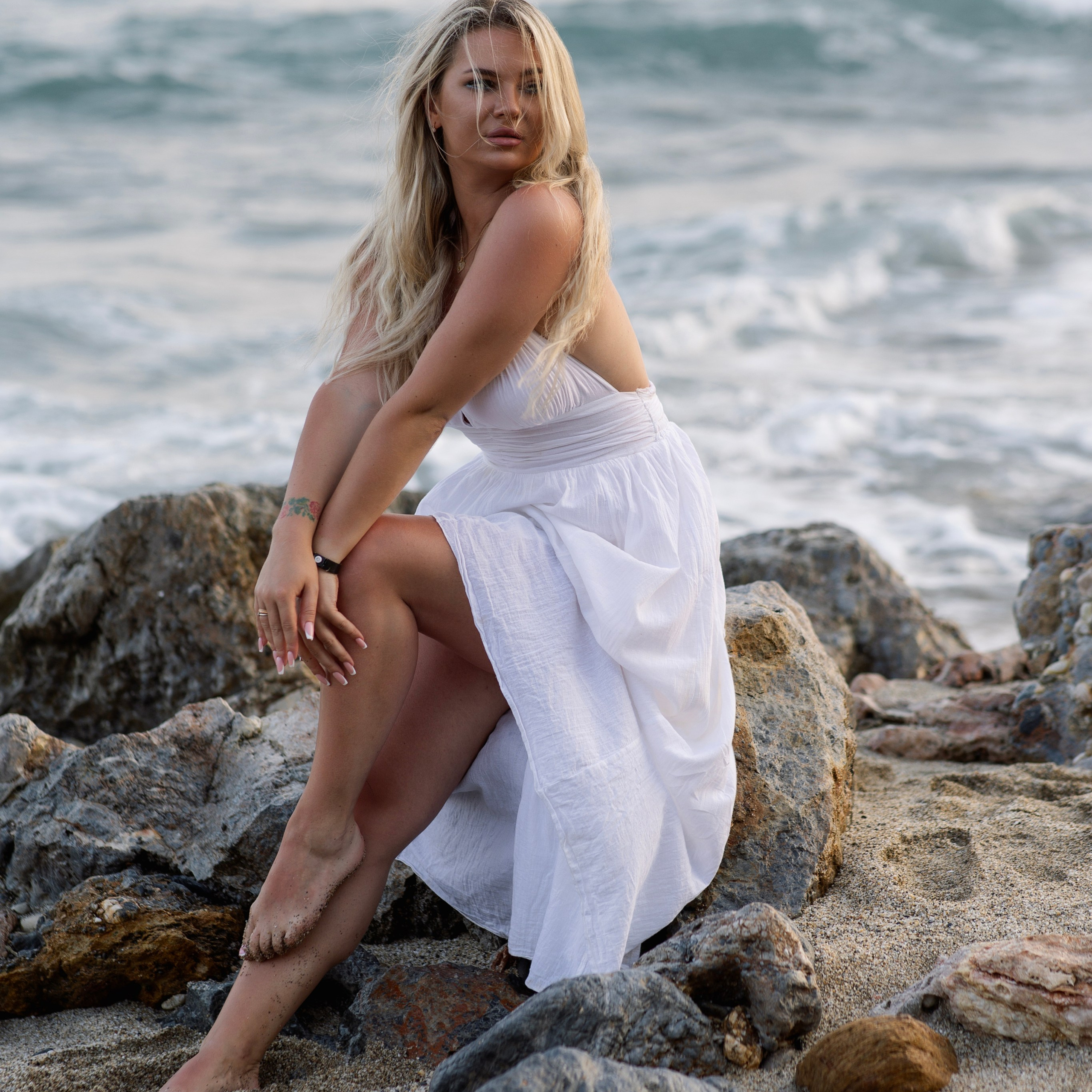 Закат. Пляж. Закатная съемка на пляже Клеопатры. Аланья. Алсу Девели. Фотограф в Алании в Турции, Аланья, Сиде, Белек, Анталия, Кемер, Конаклы, Окурджалар. Фотосъемки в Алании. Фотосессия в Алания