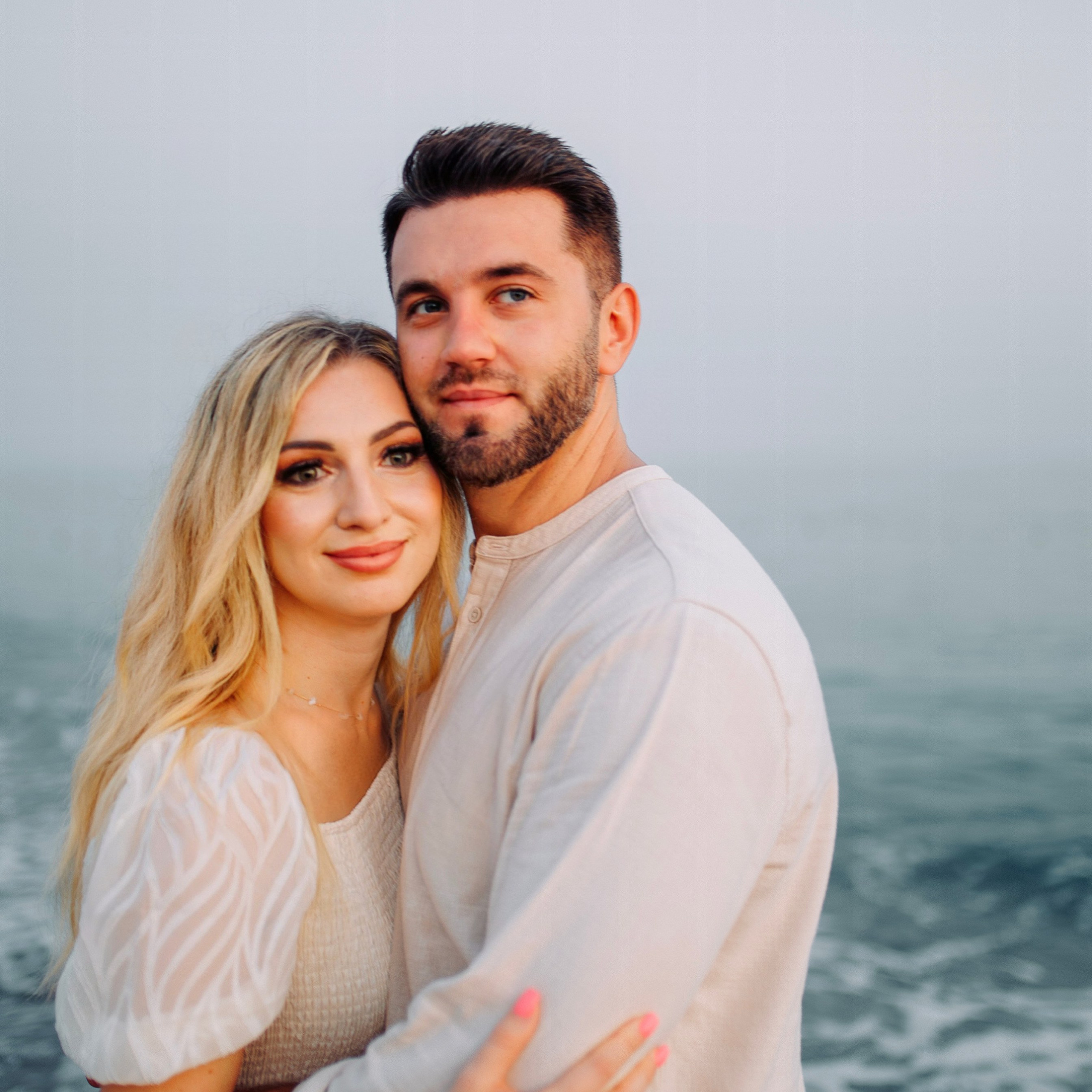 . Семейная фотосессия на пляже в Белеке. Алсу Девели. Фотограф в Алании в Турции, Аланья, Сиде, Белек, Анталия, Кемер, Конаклы, Окурджалар. Фотосъемки в Алании. Фотосессия в Алания