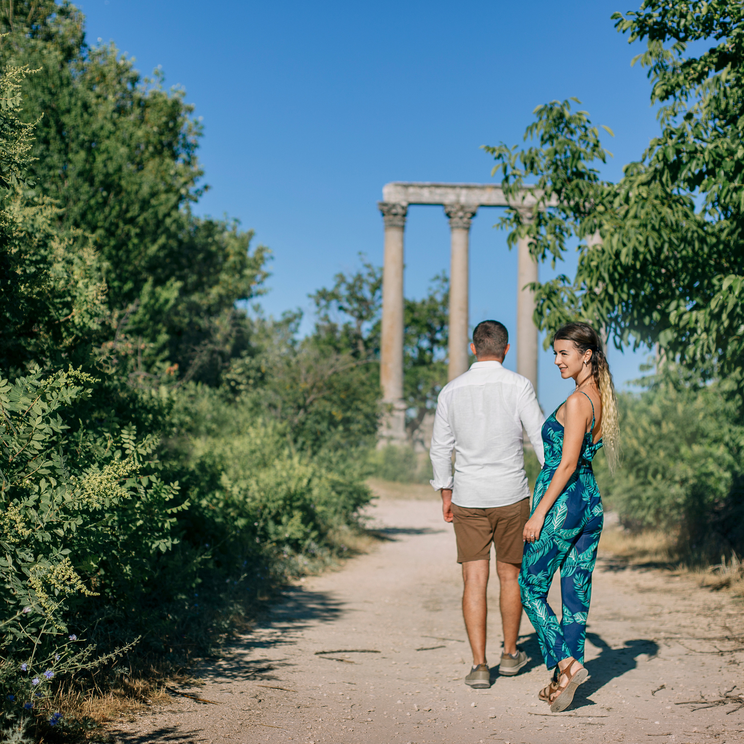 Фотосессия для пары в Мерсин. Алсу Девели. Фотограф в Алании в Турции, Аланья, Сиде, Белек, Анталия, Кемер, Конаклы, Окурджалар. Фотосъемки в Алании. Фотосессия в Алания