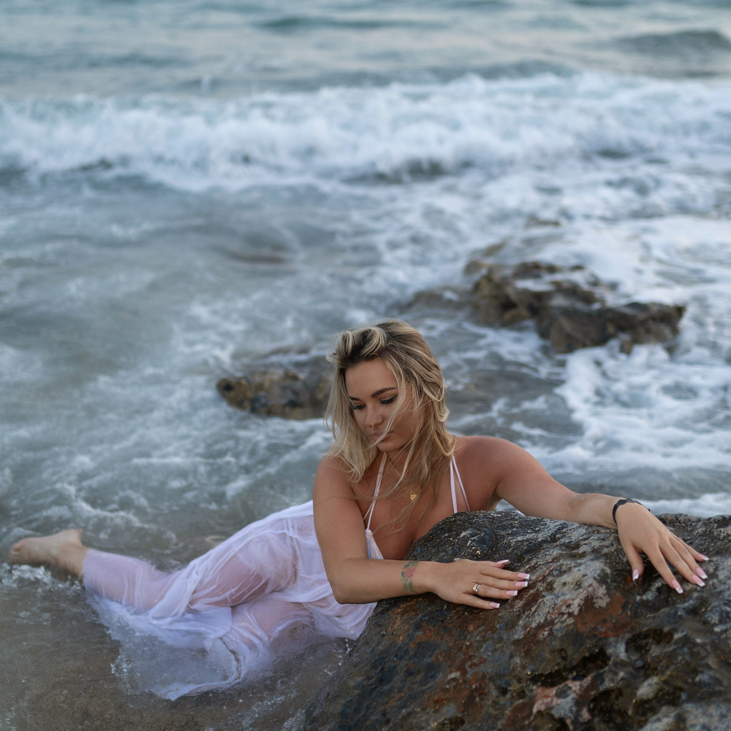 Закат. Пляж. Закатная съемка на пляже Клеопатры. Аланья. Алсу Девели. Фотограф в Алании в Турции, Аланья, Сиде, Белек, Анталия, Кемер, Конаклы, Окурджалар. Фотосъемки в Алании. Фотосессия в Алания