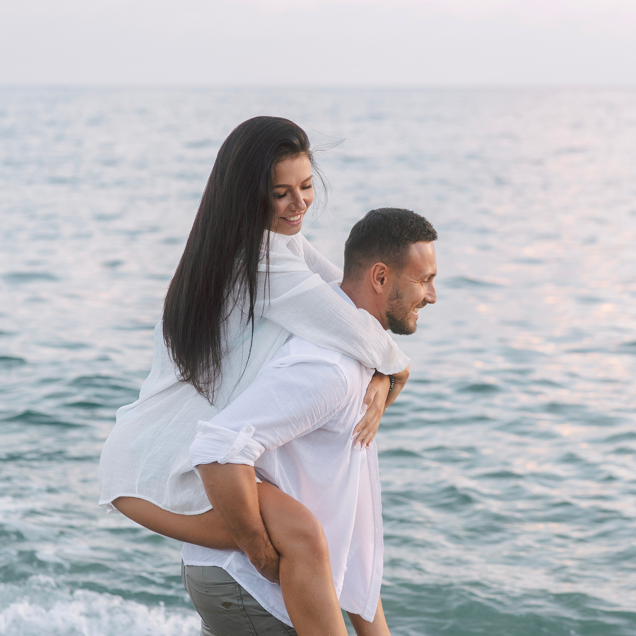 Закат. Love Story на пляже в Сиде на закате. Professional Photographer in Alanya, Side, Belek, Antalya. Turkiye