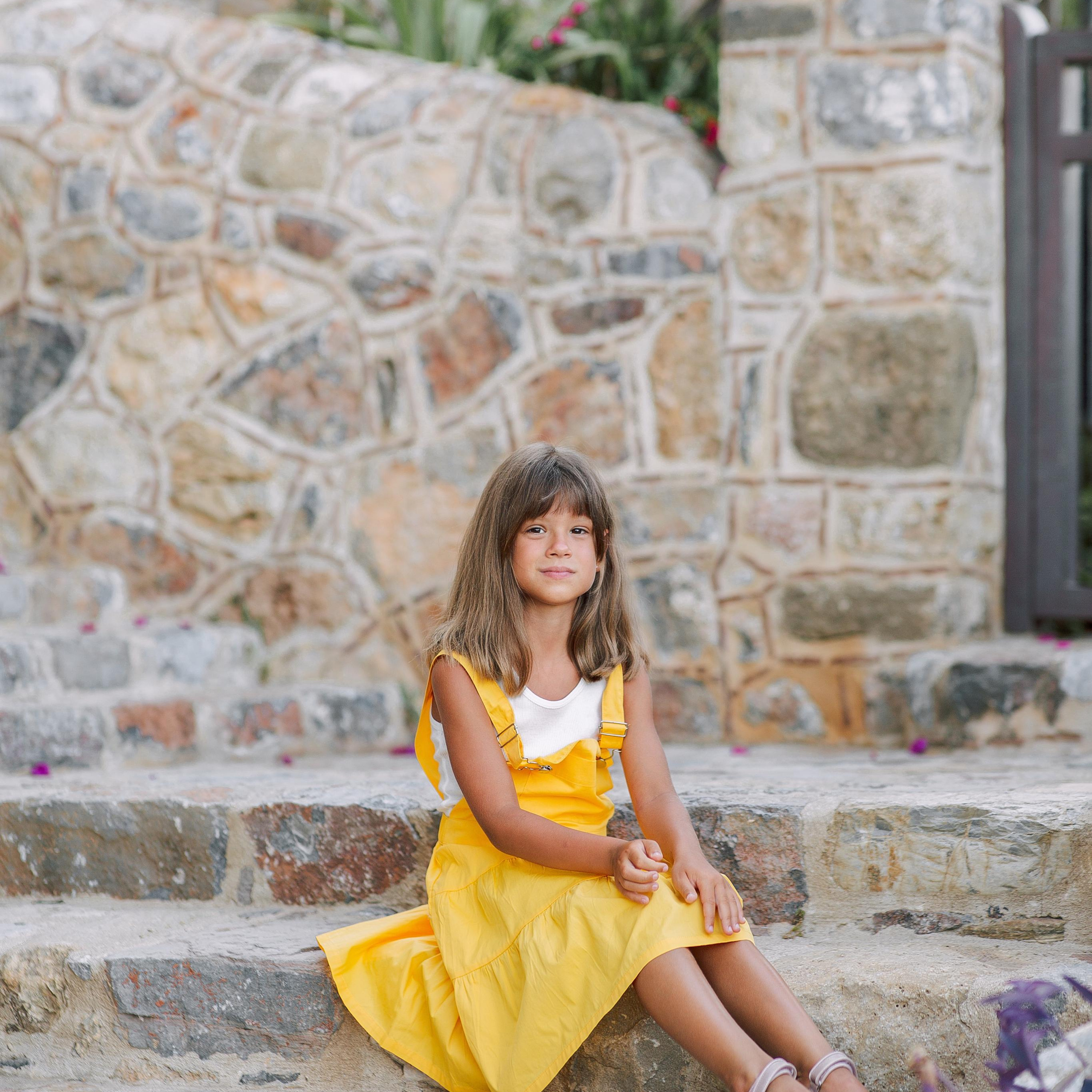 Photo session at the Alanya fortress for mother and daughter. Alsu Develi, Photographer in Turkey, Alanya, Side, Belek, Antalya, Kemer, Turkiye. Photoshooting in Alanya. Photosession in Belek, Side