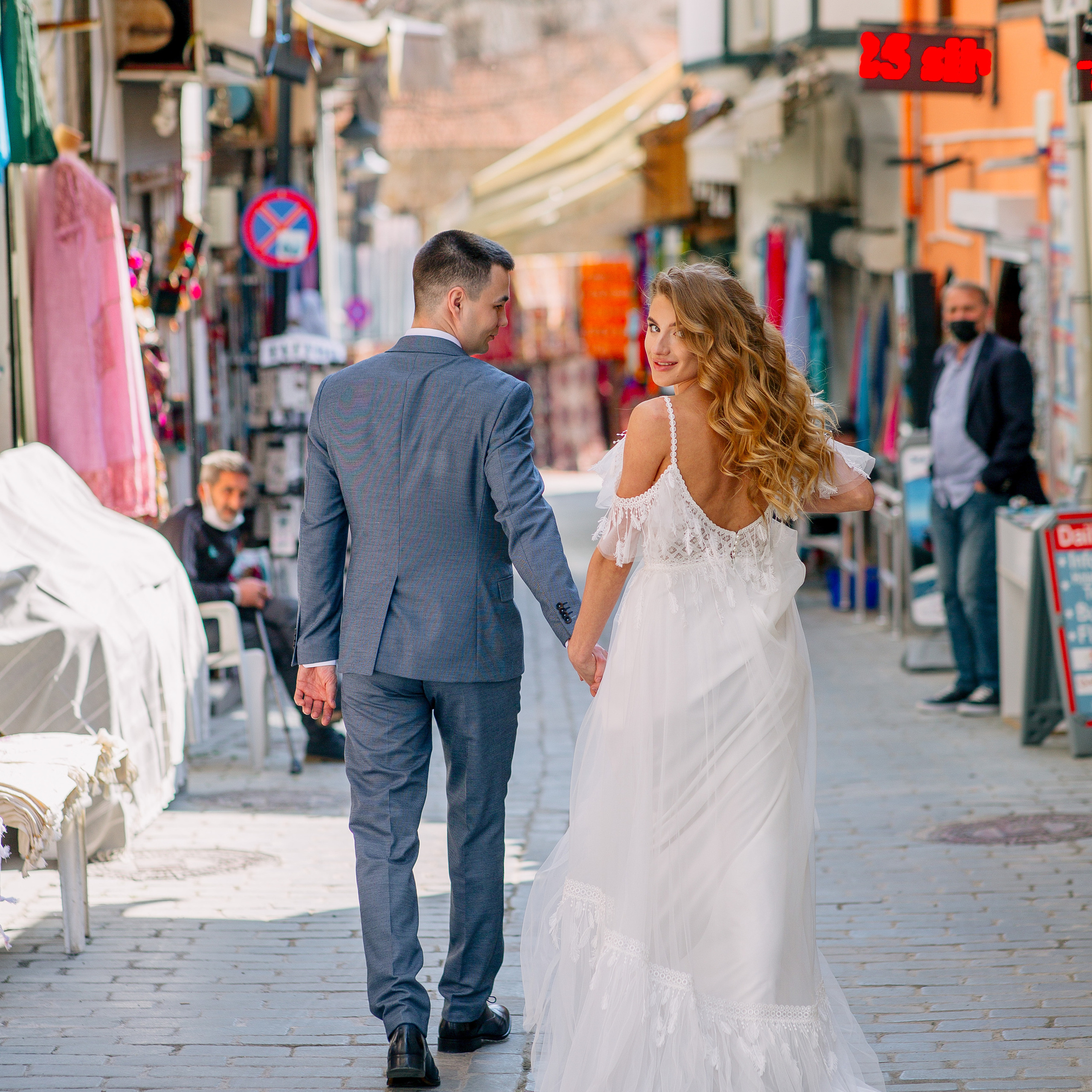 Wedding photo session in Kaleici, Antalya. Alsu Develi, Photographer in Turkey, Alanya, Side, Belek, Antalya, Kemer, Turkiye. Photoshooting in Alanya. Photosession in Belek, Side