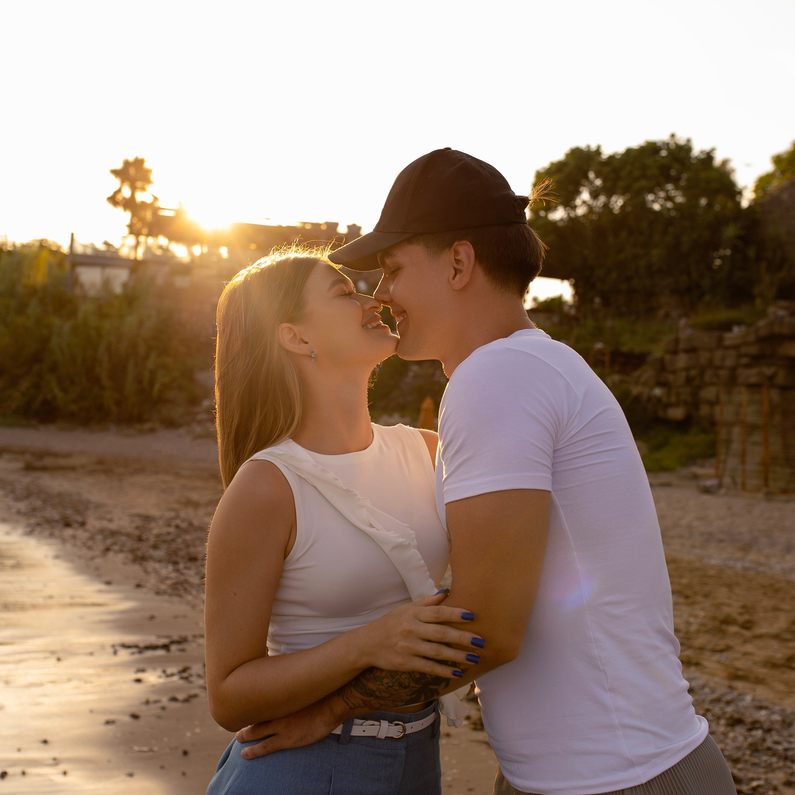 Закат. Love Story на пляже в Сиде на закате. Алсу Девели. Фотограф в Алании в Турции, Аланья, Сиде, Белек, Анталия, Кемер, Конаклы, Окурджалар. Фотосъемки в Алании. Фотосессия в Алания
