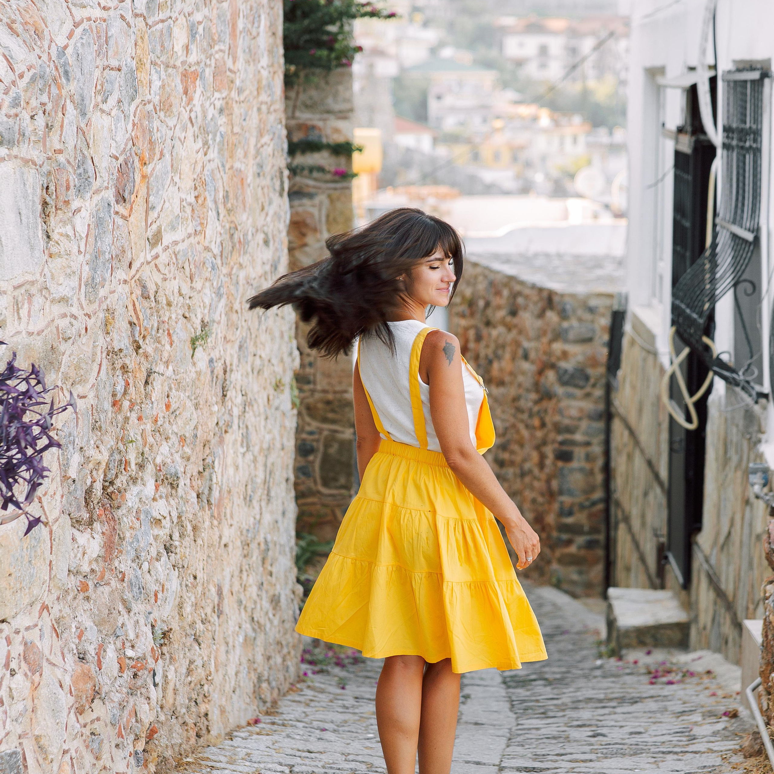 Photo session at the Alanya fortress for mother and daughter. Alsu Develi, Photographer in Turkey, Alanya, Side, Belek, Antalya, Kemer, Turkiye. Photoshooting in Alanya. Photosession in Belek, Side