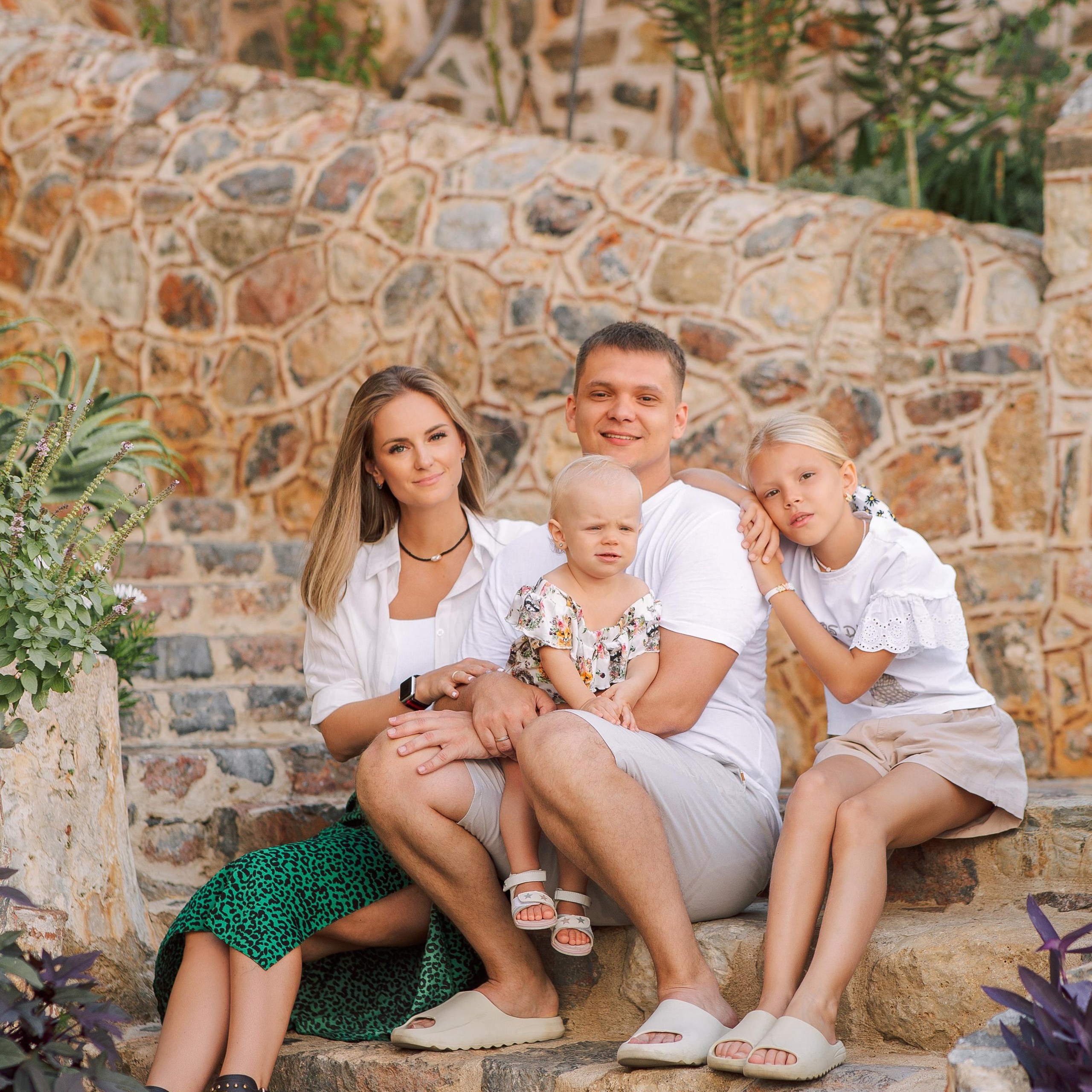 Семейная съемка у крепости Алания,. Алсу Девели. Фотограф в Алании в Турции, Аланья, Сиде, Белек, Анталия, Кемер, Конаклы, Окурджалар. Фотосъемки в Алании. Фотосессия в Алания