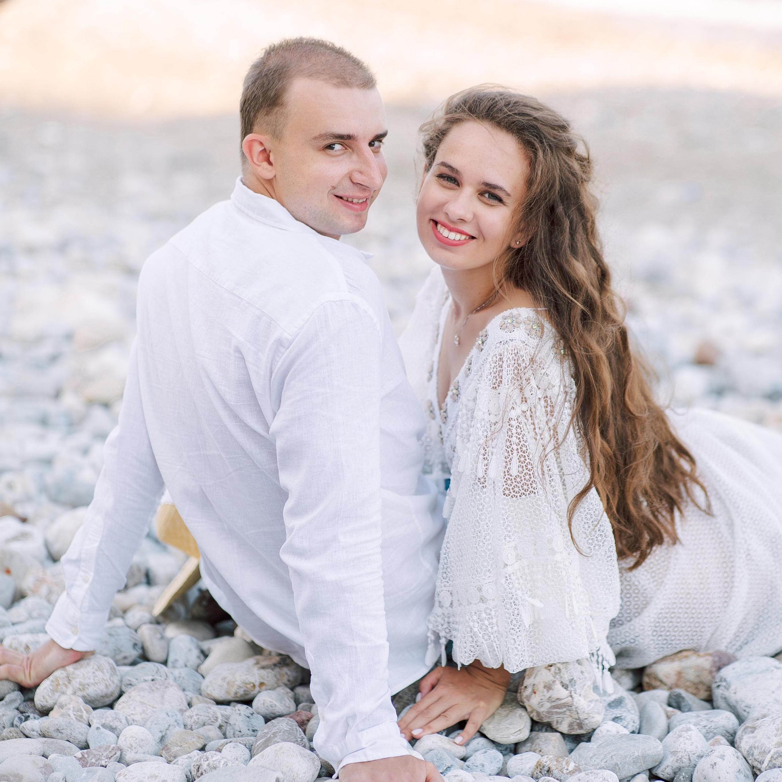 Love story on the beach in Kemer. Alsu Develi, Photographer in Turkey, Alanya, Side, Belek, Antalya, Kemer, Turkiye. Photoshooting in Alanya. Photosession in Belek, Side