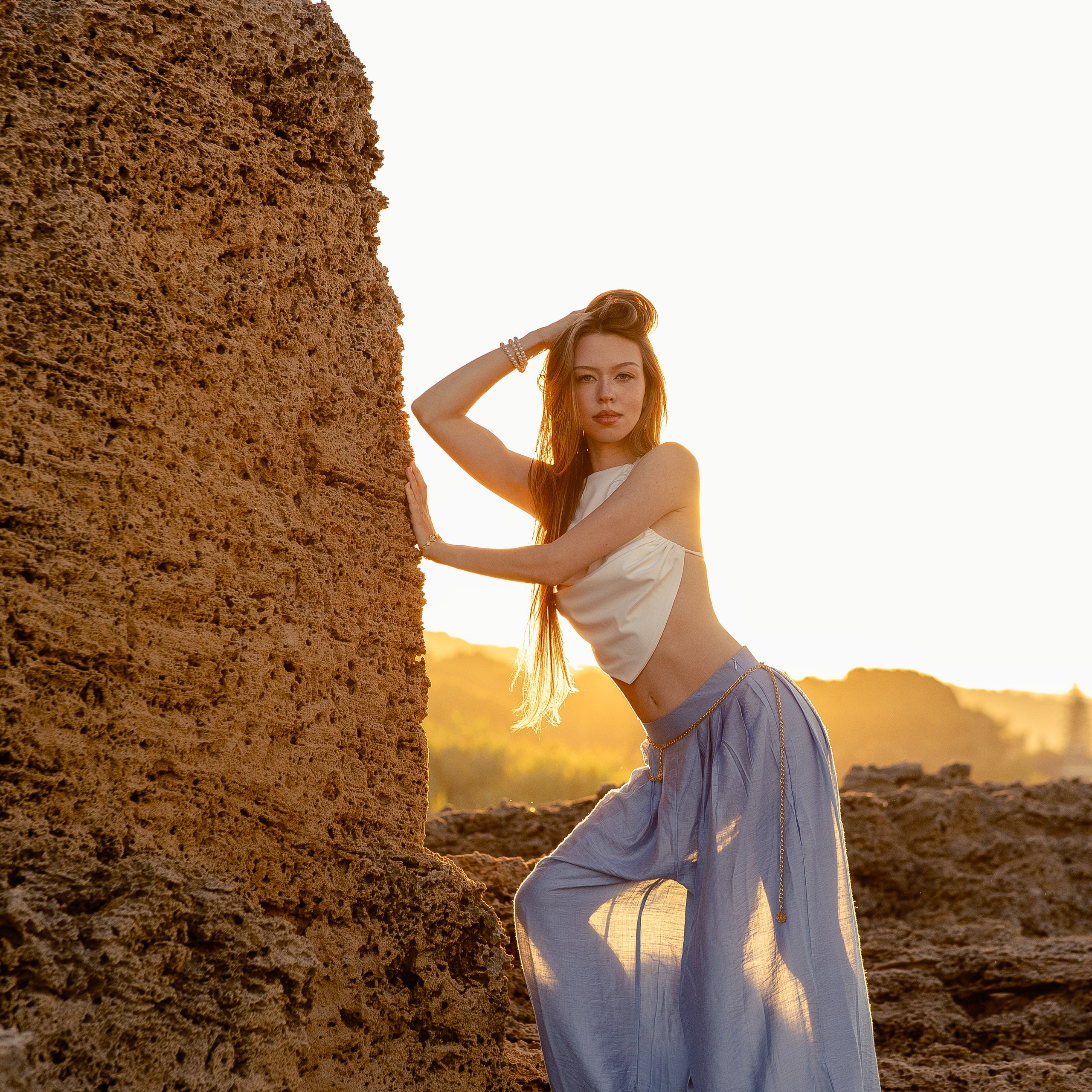 Sunrise individual photo shoot on the beach in Alanya. Professional Photographer in Alanya, Side, Belek, Antalya. Turkiye