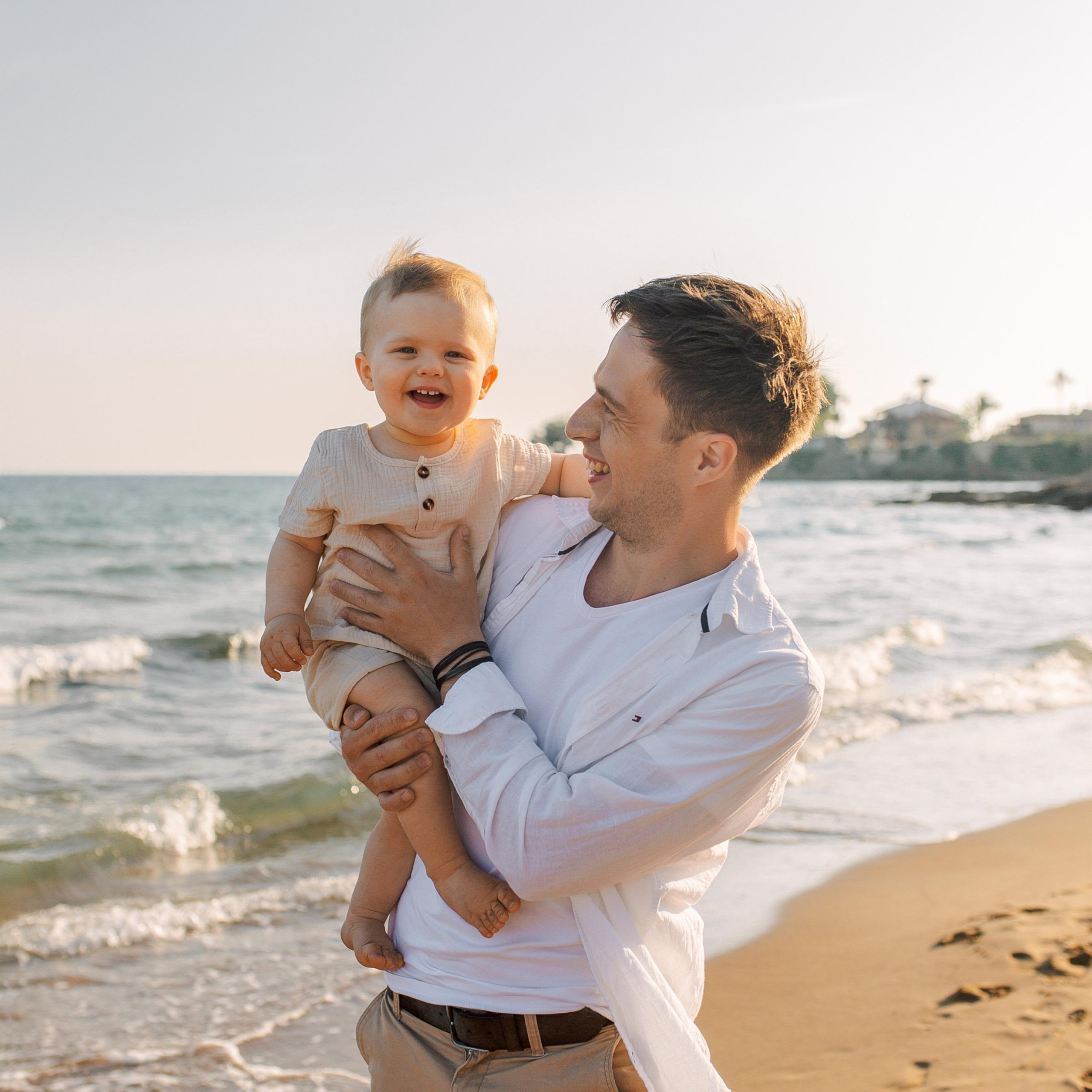 .Пляж. Закат.Семейная фотосессия на пляже в Сиде на закате. Алсу Девели. Фотограф в Алании в Турции, Аланья, Сиде, Белек, Анталия, Кемер, Конаклы, Окурджалар. Фотосъемки в Алании. Фотосессия в Алания