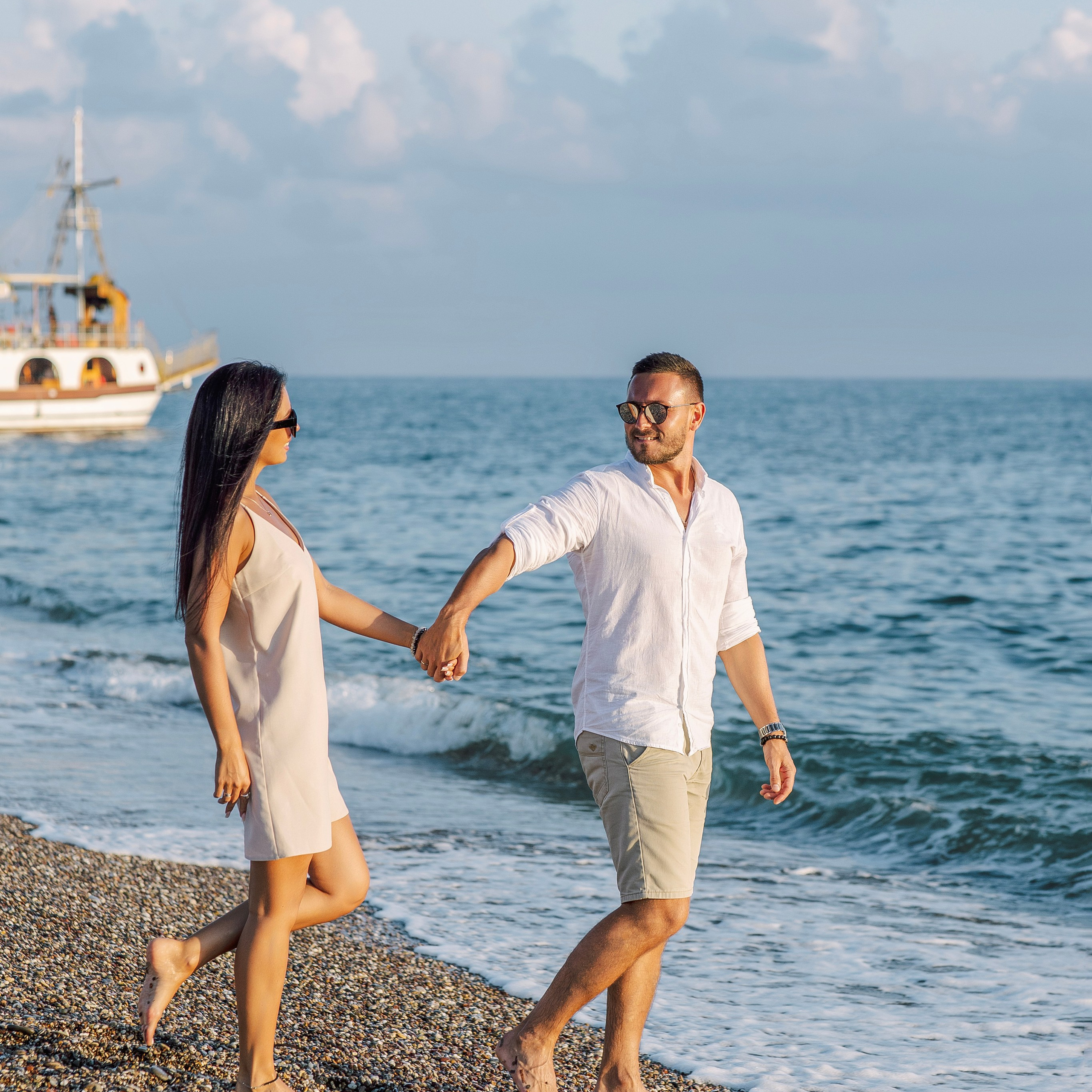 Закат. Love Story на пляже в Сиде на закате. Professional Photographer in Alanya, Side, Belek, Antalya. Turkiye