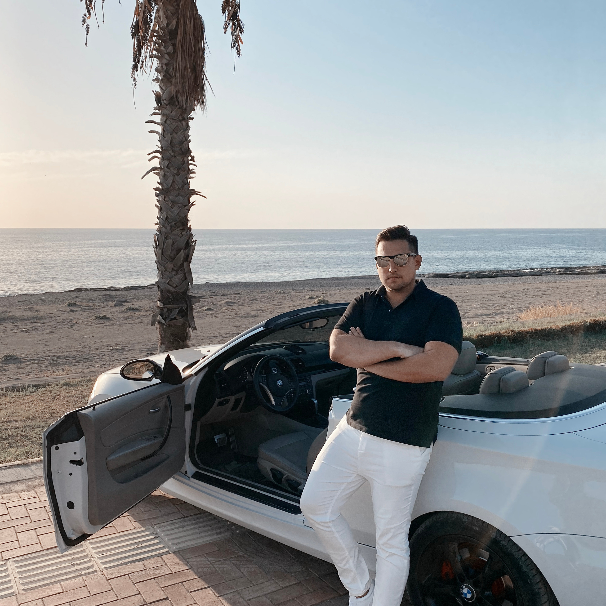 Filming for content with a cabriolet. Alsu Develi, Photographer in Turkey, Alanya, Side, Belek, Antalya, Kemer, Turkiye. Photoshooting in Alanya. Photosession in Belek, Side