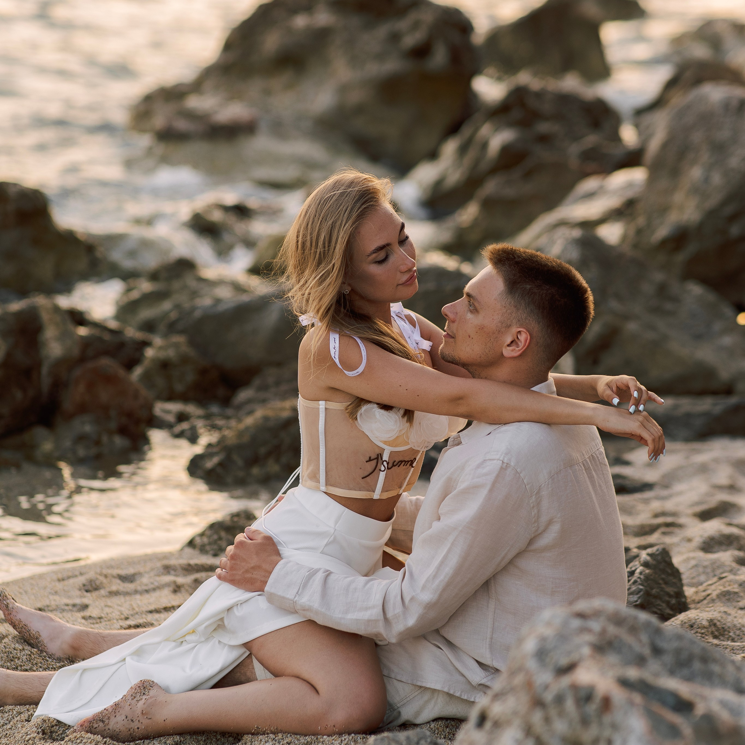 Пляж. Love story на пляже клеопатры на закате. Аланья. Алсу Девели. Фотограф в Алании в Турции, Аланья, Сиде, Белек, Анталия, Кемер, Конаклы, Окурджалар. Фотосъемки в Алании. Фотосессия в Алания