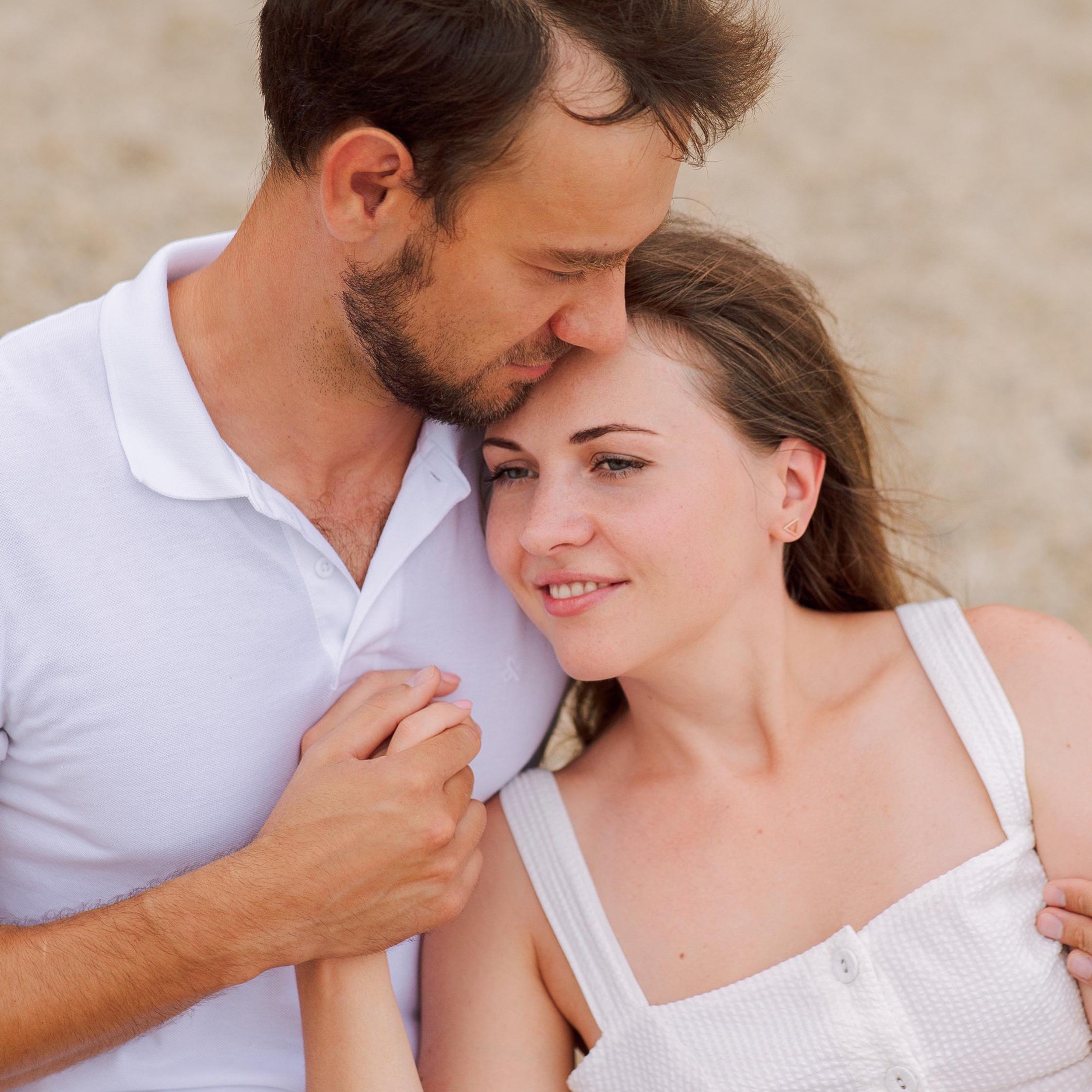 Morning family photo shoot on Cleopatra Beach. Alsu Develi, Photographer in Turkey, Alanya, Side, Belek, Antalya, Kemer, Turkiye. Photoshooting in Alanya. Photosession in Belek, Side