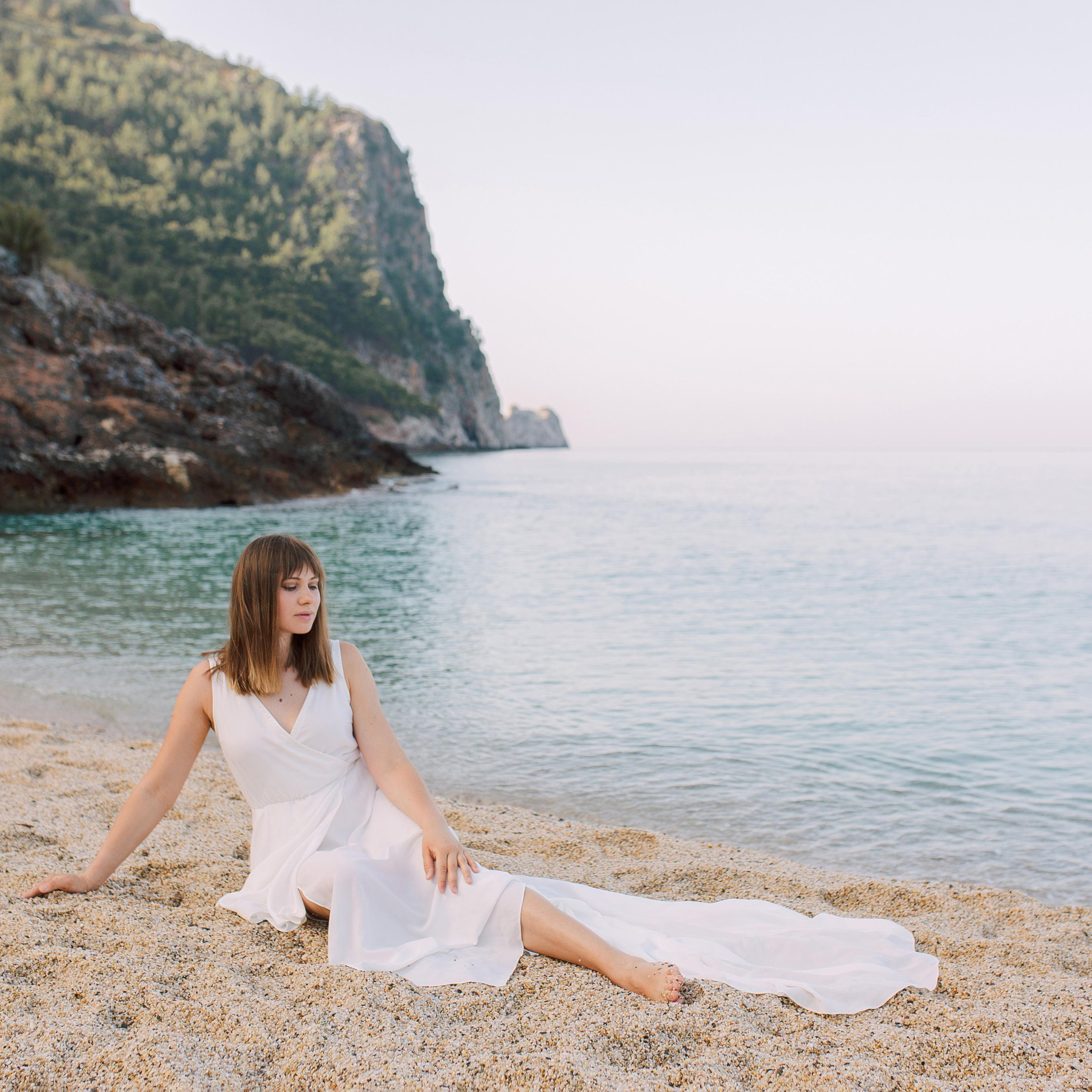Morning. On Cleopatra Beach. Alsu Develi, Photographer in Turkey, Alanya, Side, Belek, Antalya, Kemer, Turkiye. Photoshooting in Alanya. Photosession in Belek, Side