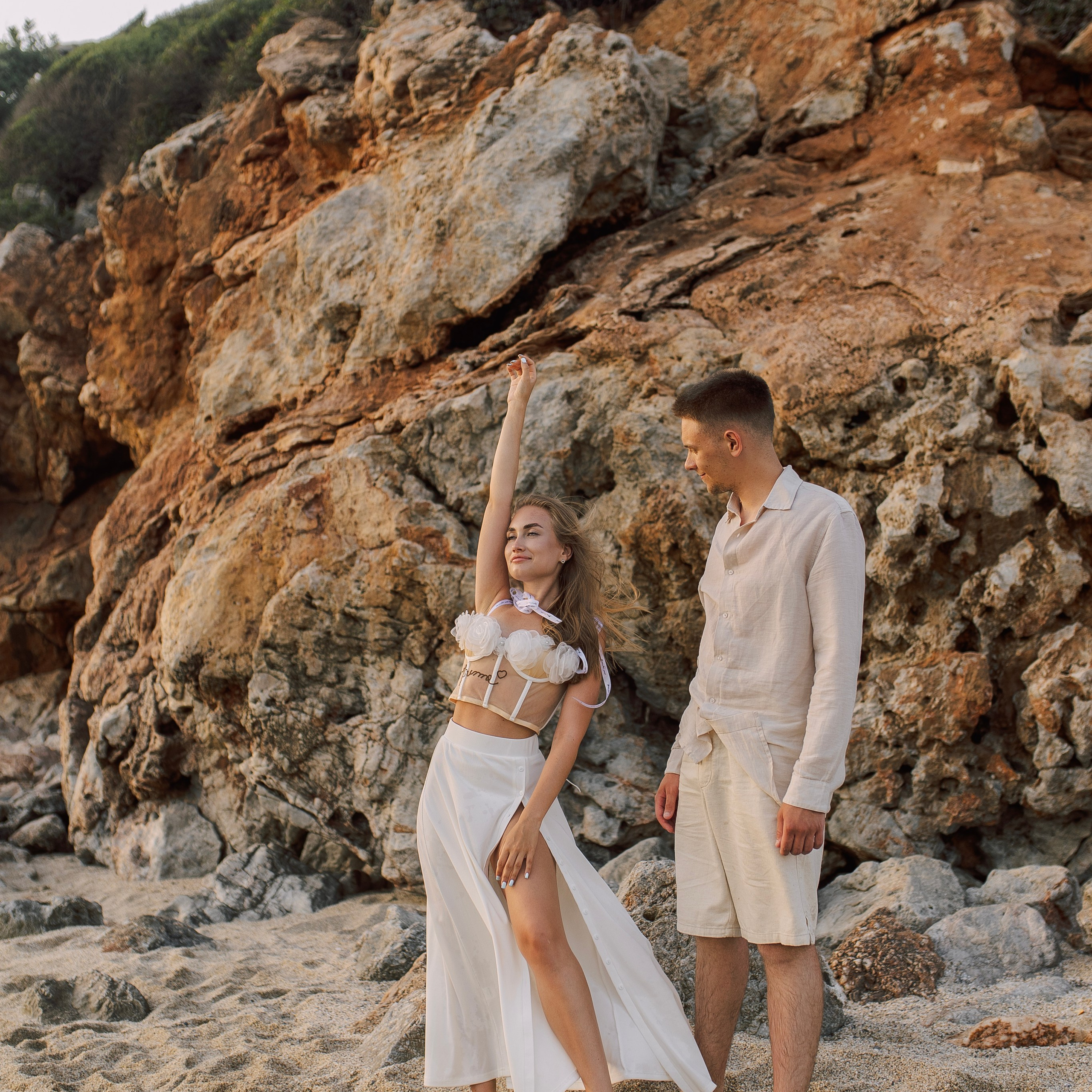 Пляж. Love story на пляже клеопатры на закате. Аланья. Алсу Девели. Фотограф в Алании в Турции, Аланья, Сиде, Белек, Анталия, Кемер, Конаклы, Окурджалар. Фотосъемки в Алании. Фотосессия в Алания