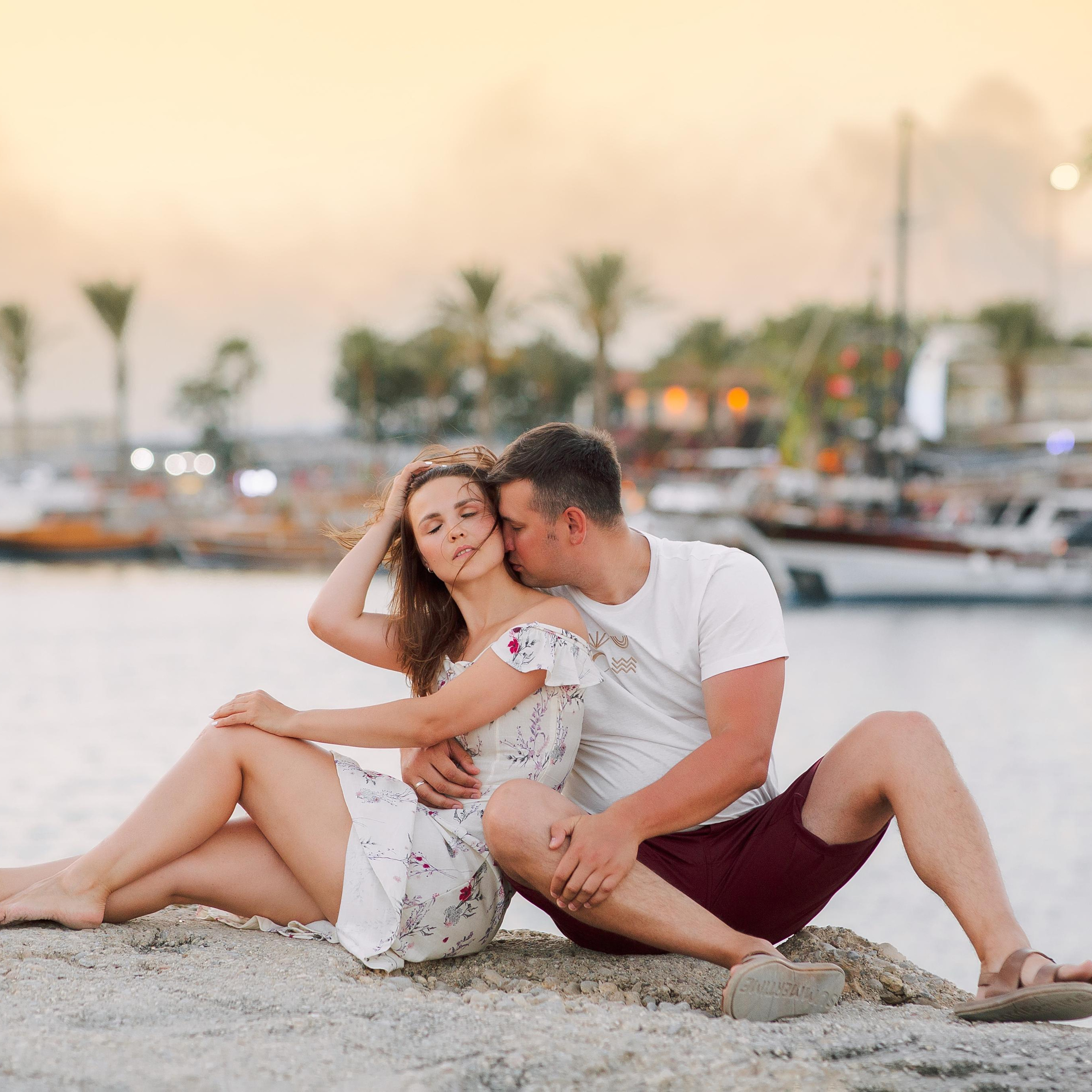 Парная фотосессия в античном городе Сиде на закате. Алсу Девели. Фотограф в Алании в Турции, Аланья, Сиде, Белек, Анталия, Кемер, Конаклы, Окурджалар. Фотосъемки в Алании. Фотосессия в Алания