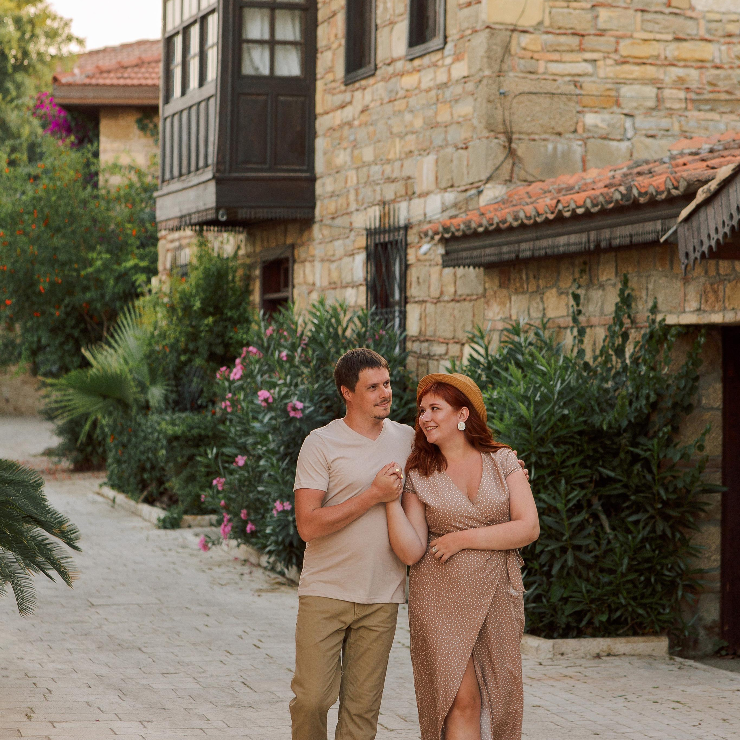 Семейная съемка в античном городе Сиде на закате. Алсу Девели. Фотограф в Алании в Турции, Аланья, Сиде, Белек, Анталия, Кемер, Конаклы, Окурджалар. Фотосъемки в Алании. Фотосессия в Алания