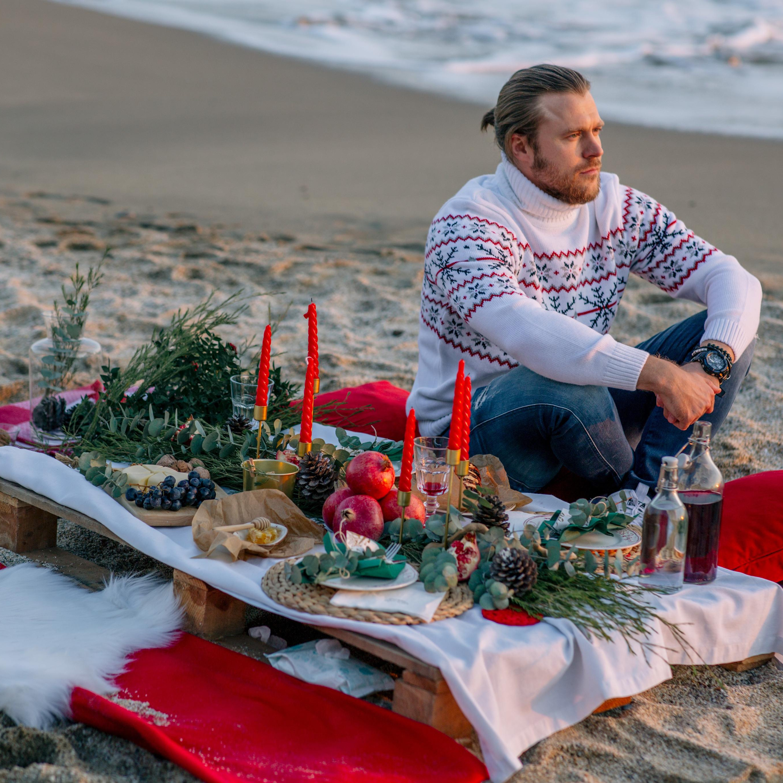 Новогодняя фотосессия на пляже. Алсу Девели. Фотограф в Алании в Турции, Аланья, Сиде, Белек, Анталия, Кемер, Конаклы, Окурджалар. Фотосъемки в Алании. Фотосессия в Алания