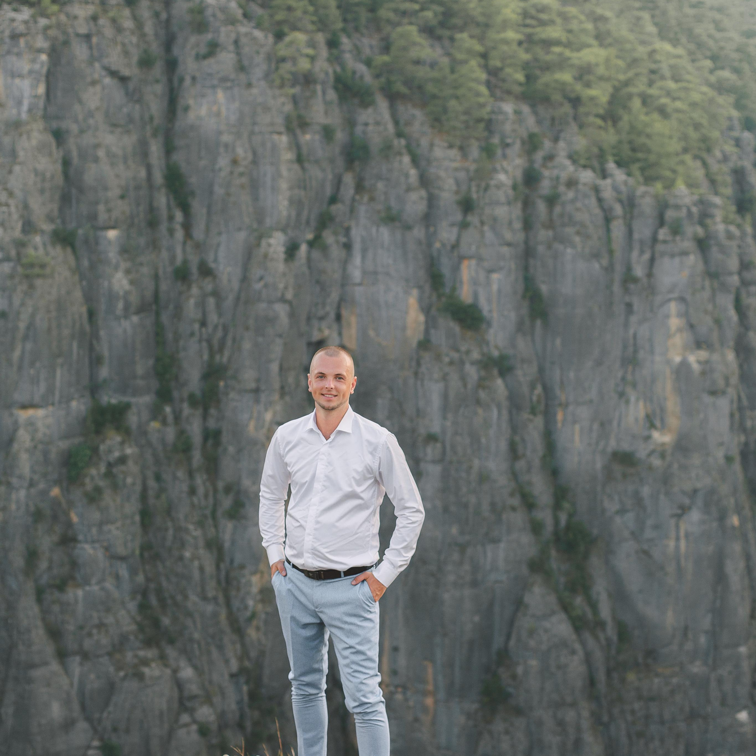 Парная фотосессия у каньона. Алсу Девели. Фотограф в Алании в Турции, Аланья, Сиде, Белек, Анталия, Кемер, Конаклы, Окурджалар. Фотосъемки в Алании. Фотосессия в Алания