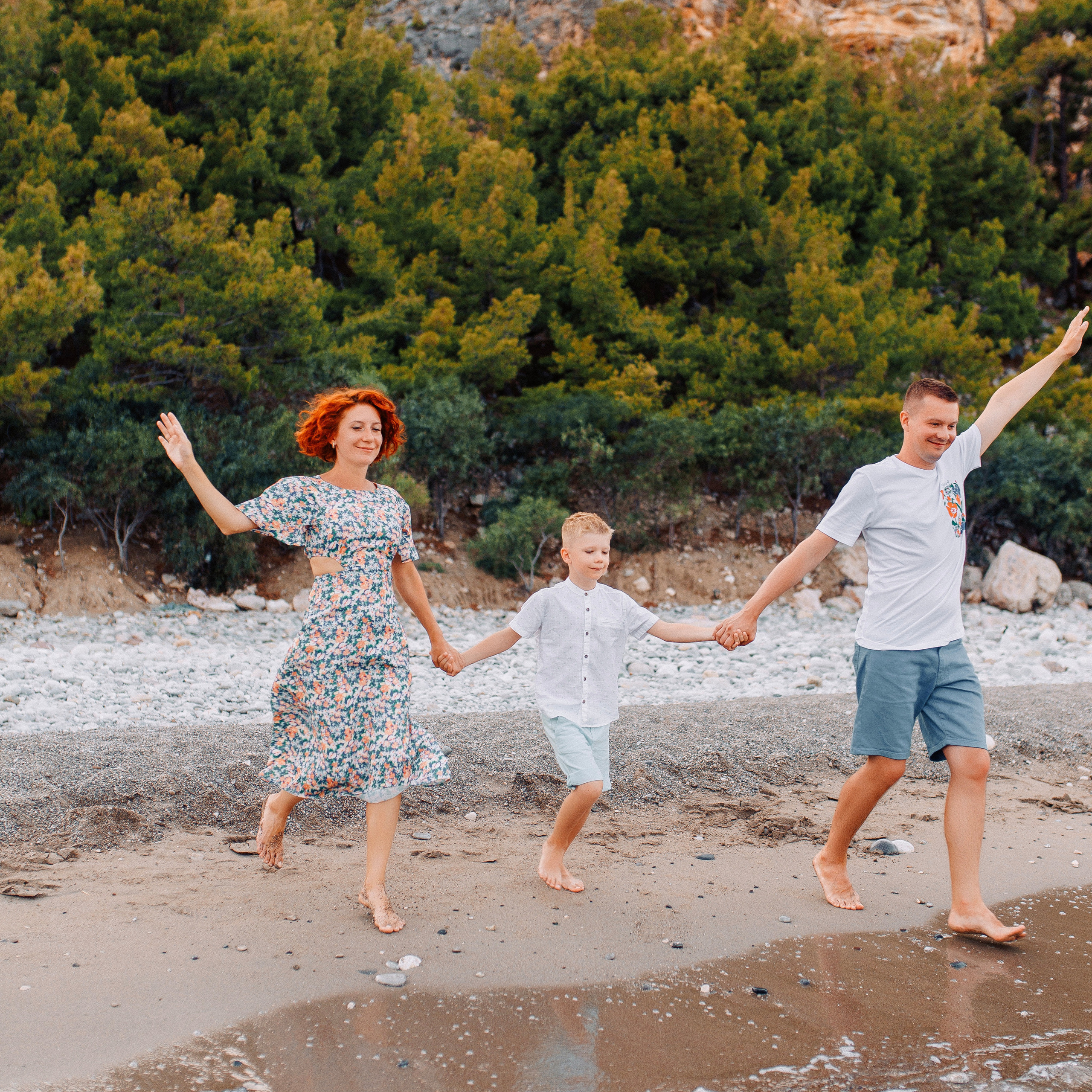 Семейная фотосессия в Кемере, каньон и пляж. Алсу Девели. Фотограф в Алании в Турции, Аланья, Сиде, Белек, Анталия, Кемер, Конаклы, Окурджалар. Фотосъемки в Алании. Фотосессия в Алания