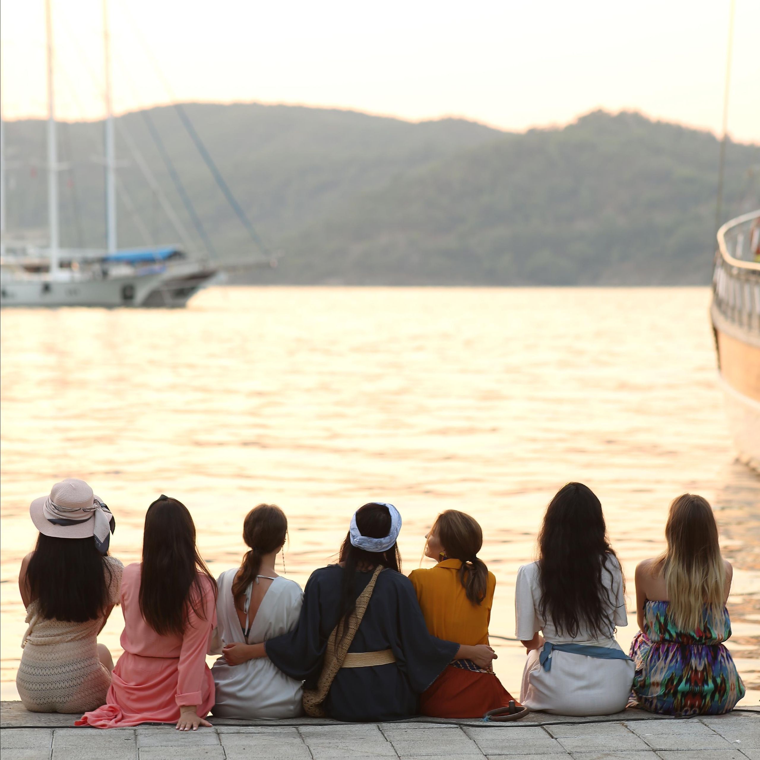 Фото дивчини в Фетхие. Алсу Девели. Фотограф в Алании в Турции, Аланья, Сиде, Белек, Анталия, Кемер, Конаклы, Окурджалар. Фотосъемки в Алании. Фотосессия в Алания