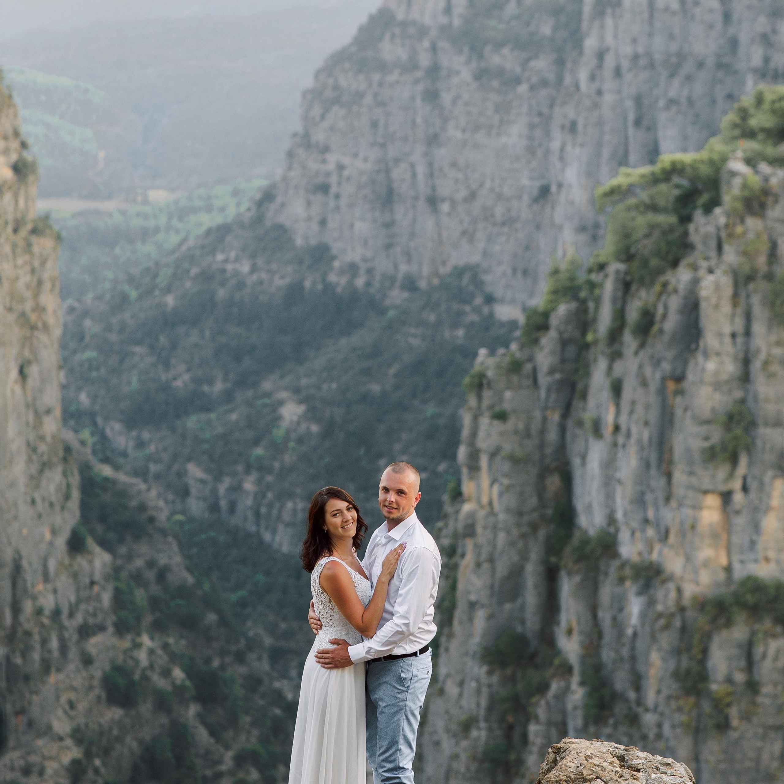 Парная фотосессия у каньона. Алсу Девели. Фотограф в Алании в Турции, Аланья, Сиде, Белек, Анталия, Кемер, Конаклы, Окурджалар. Фотосъемки в Алании. Фотосессия в Алания