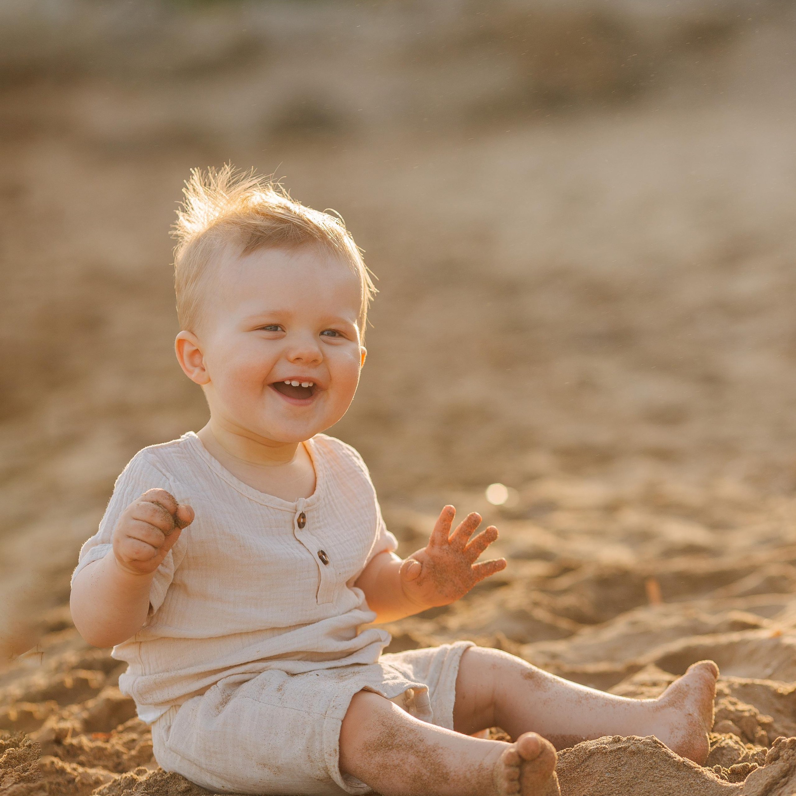 .Пляж. Закат.Семейная фотосессия на пляже в Сиде на закате. Алсу Девели. Фотограф в Алании в Турции, Аланья, Сиде, Белек, Анталия, Кемер, Конаклы, Окурджалар. Фотосъемки в Алании. Фотосессия в Алания