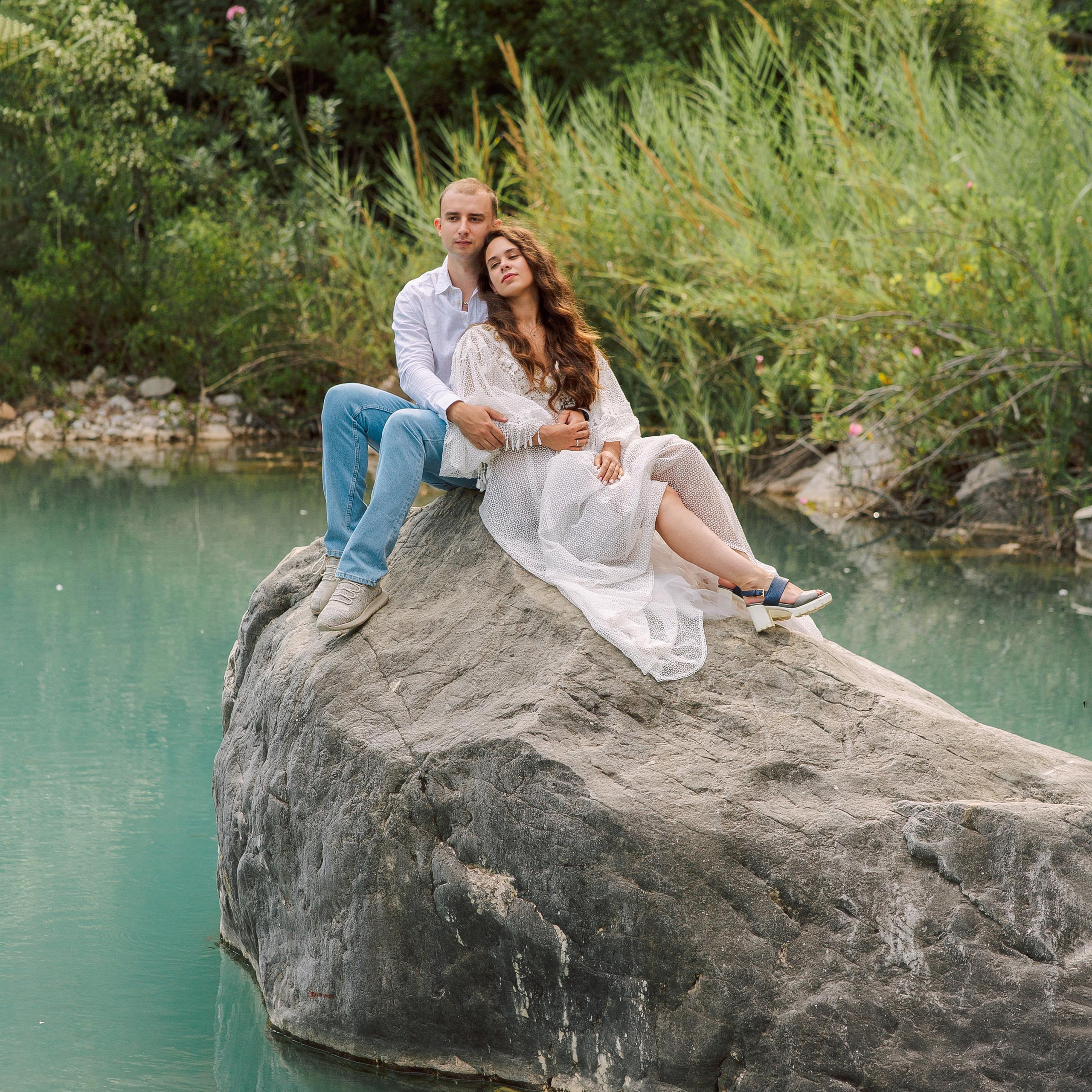 Love story in Goynuk canyon. Alsu Develi, Photographer in Turkey, Alanya, Side, Belek, Antalya, Kemer, Turkiye. Photoshooting in Alanya. Photosession in Belek, Side