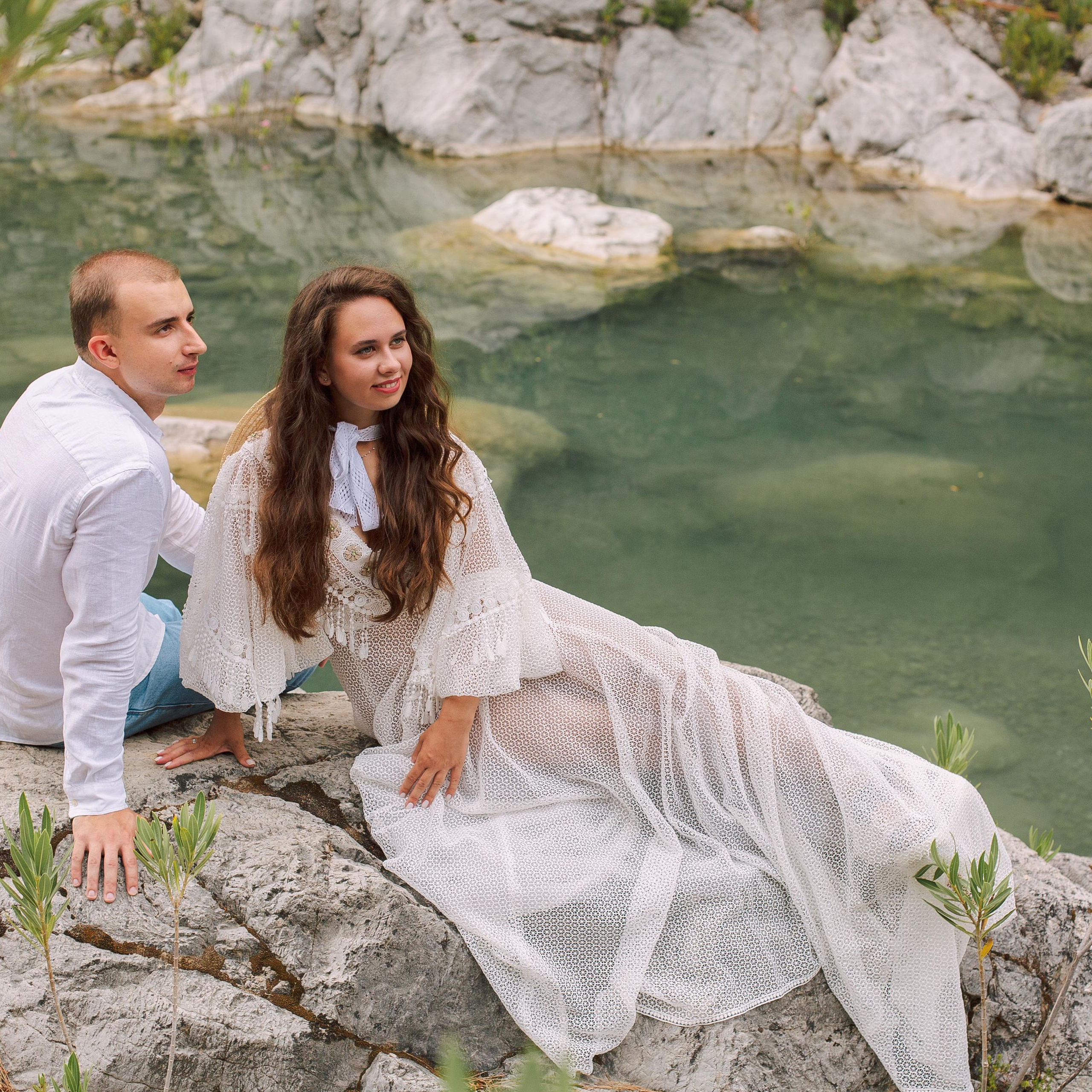 Love story in Goynuk canyon. Alsu Develi, Photographer in Turkey, Alanya, Side, Belek, Antalya, Kemer, Turkiye. Photoshooting in Alanya. Photosession in Belek, Side