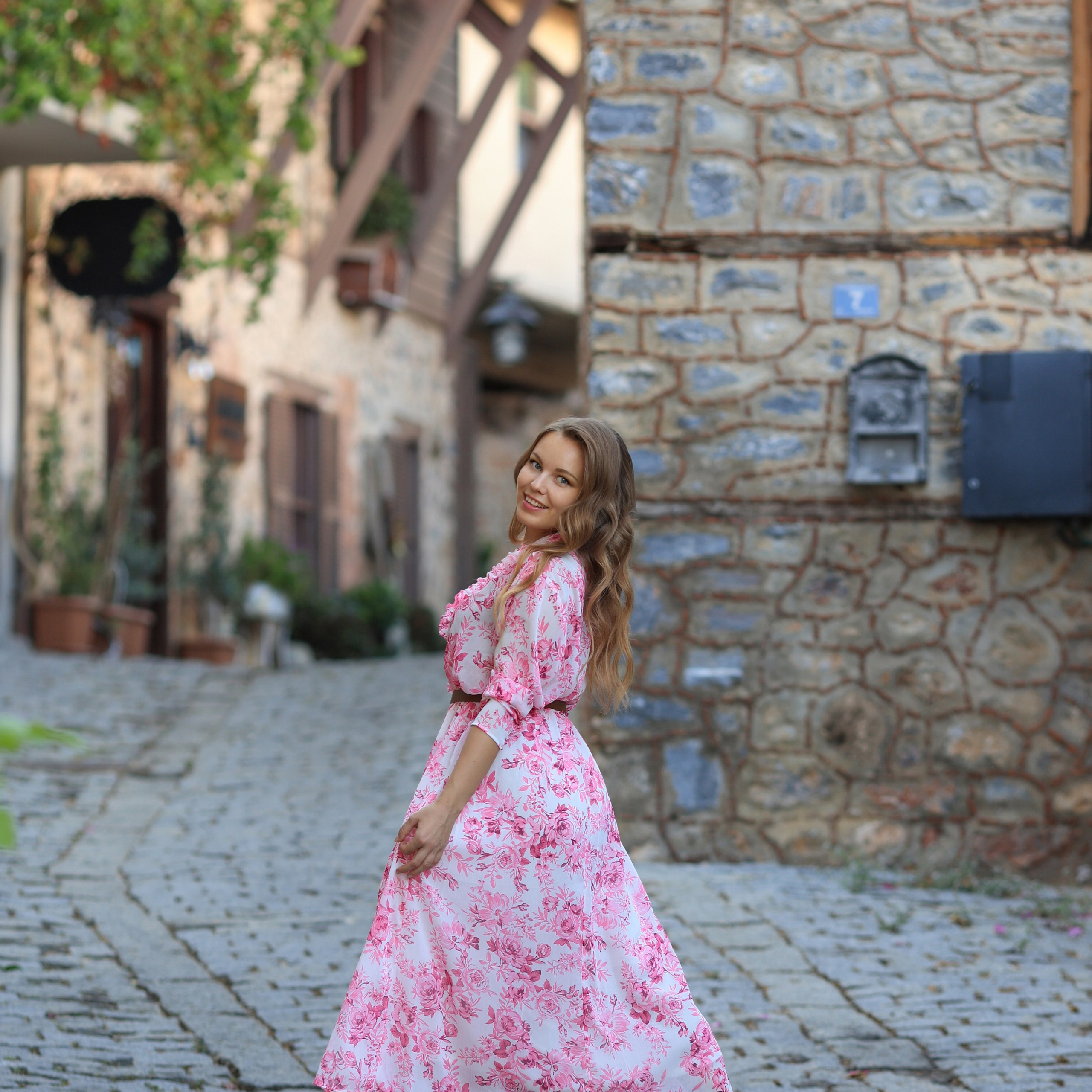 День. Колоритные улочки. Семейная съемка у крепости Алании. Алсу Девели. Фотограф в Алании в Турции, Аланья, Сиде, Белек, Анталия, Кемер, Конаклы, Окурджалар. Фотосъемки в Алании. Фотосессия в Алания