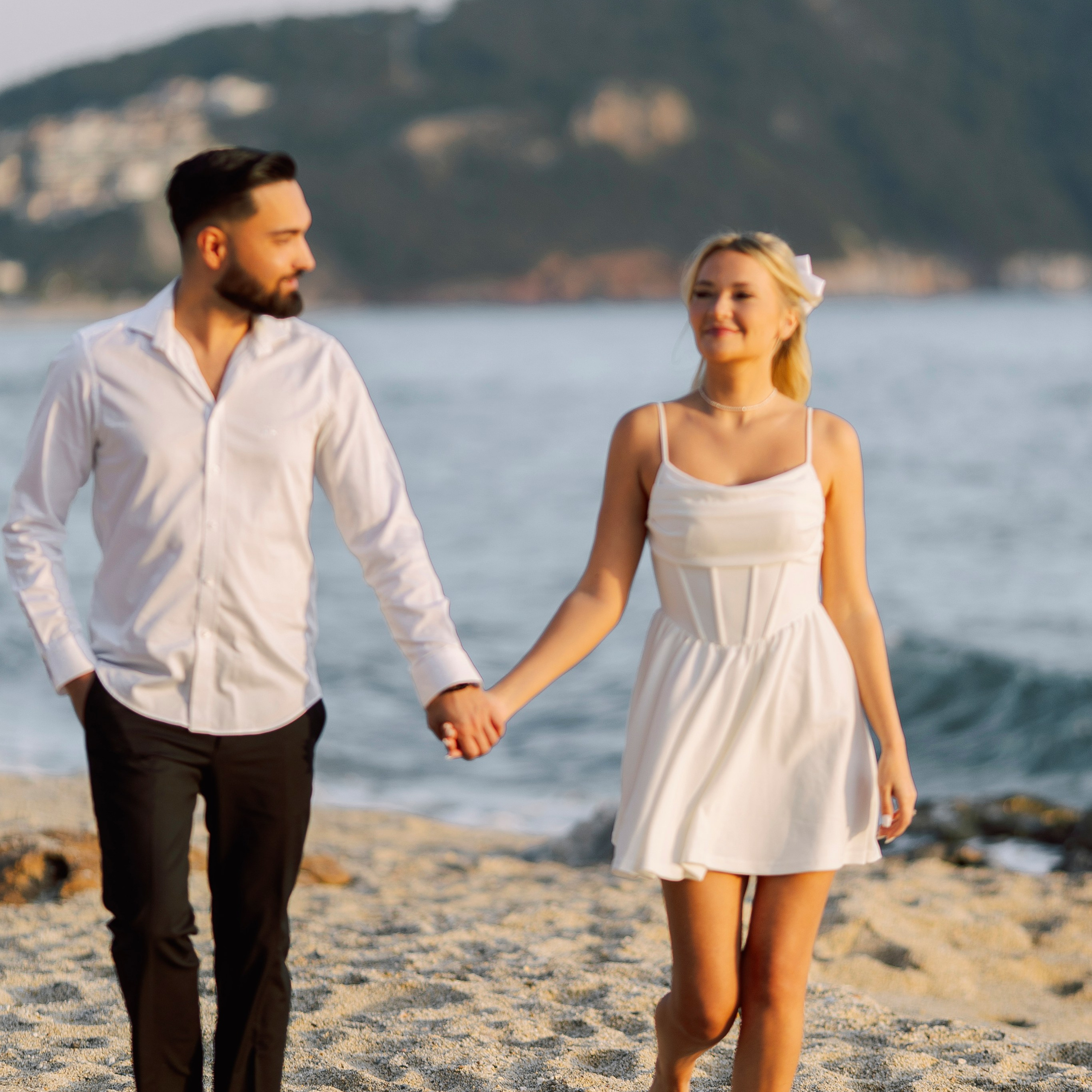 Фотосессия на пляже для пар. Алсу Девели. Фотограф в Алании в Турции, Аланья, Сиде, Белек, Анталия, Кемер, Конаклы, Окурджалар. Фотосъемки в Алании. Фотосессия в Алания