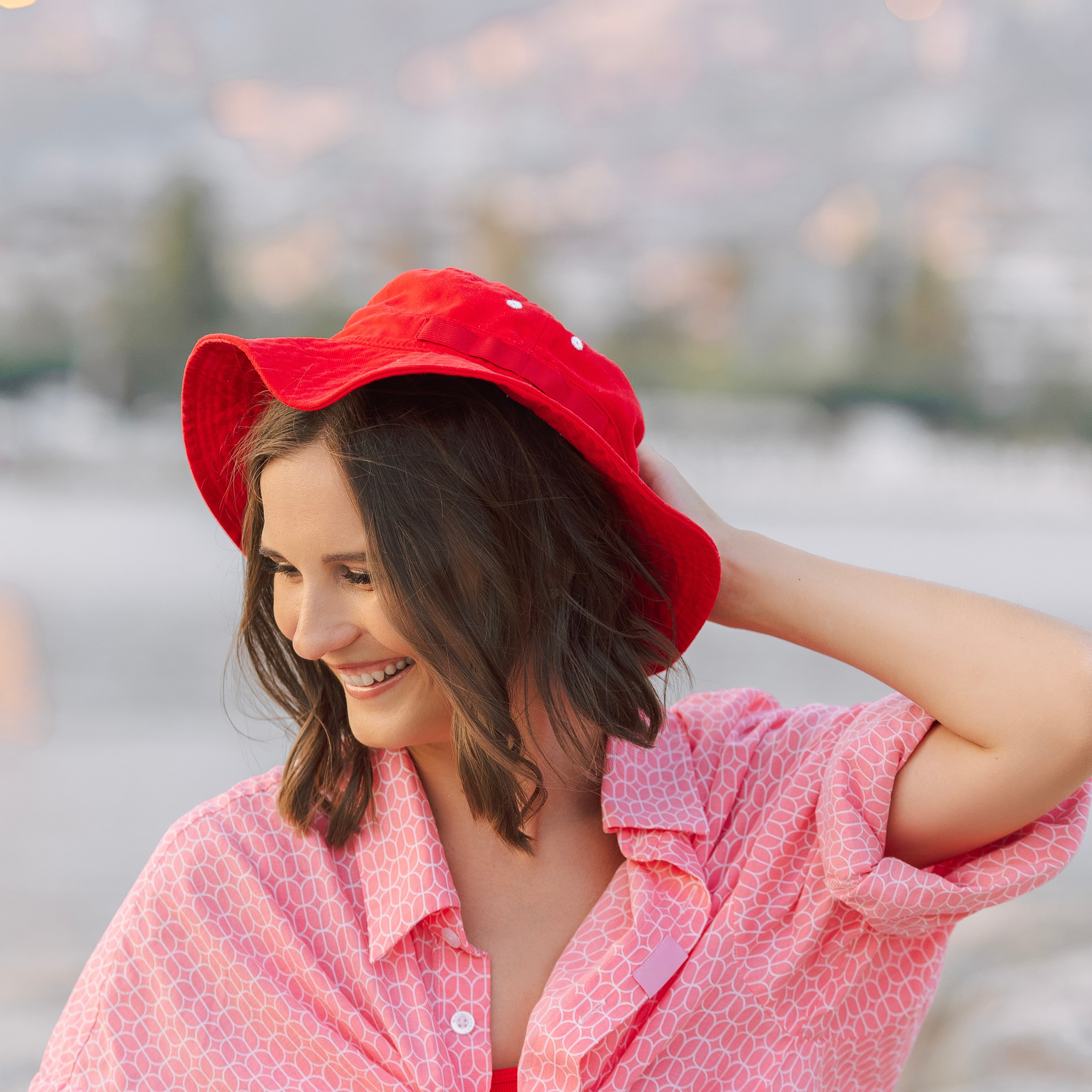 Individual photo session in the streets and port of Alanya. Alsu Develi, Photographer in Turkey, Alanya, Side, Belek, Antalya, Kemer, Turkiye. Photoshooting in Alanya. Photosession in Belek, Side