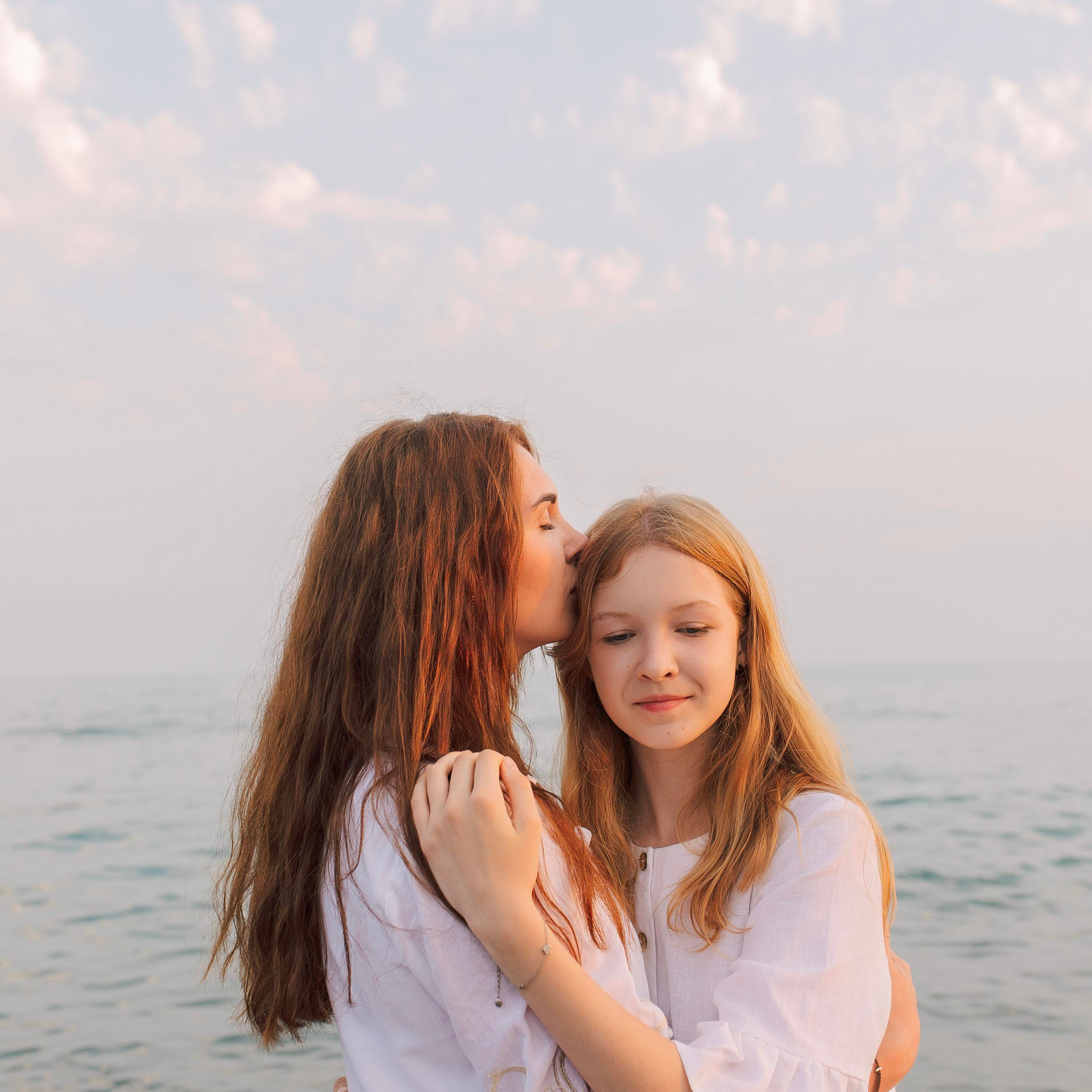Семейная фотосессия на пляже в Анталии. Алсу Девели. Фотограф в Алании в Турции, Аланья, Сиде, Белек, Анталия, Кемер, Конаклы, Окурджалар. Фотосъемки в Алании. Фотосессия в Алания