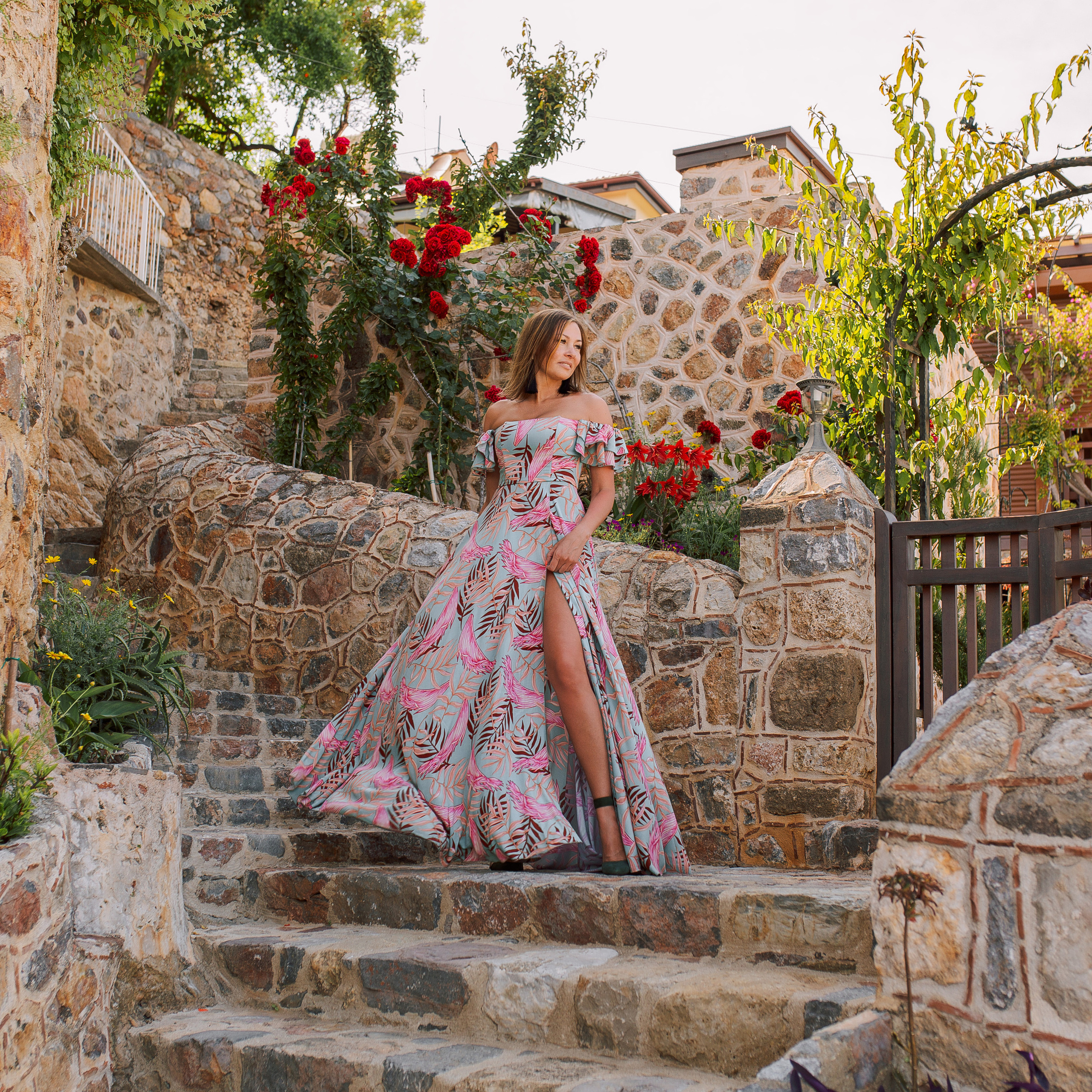 Individual photo session Castle of Alanya. Alsu Develi, Photographer in Turkey, Alanya, Side, Belek, Antalya, Kemer, Turkiye. Photoshooting in Alanya. Photosession in Belek, Side