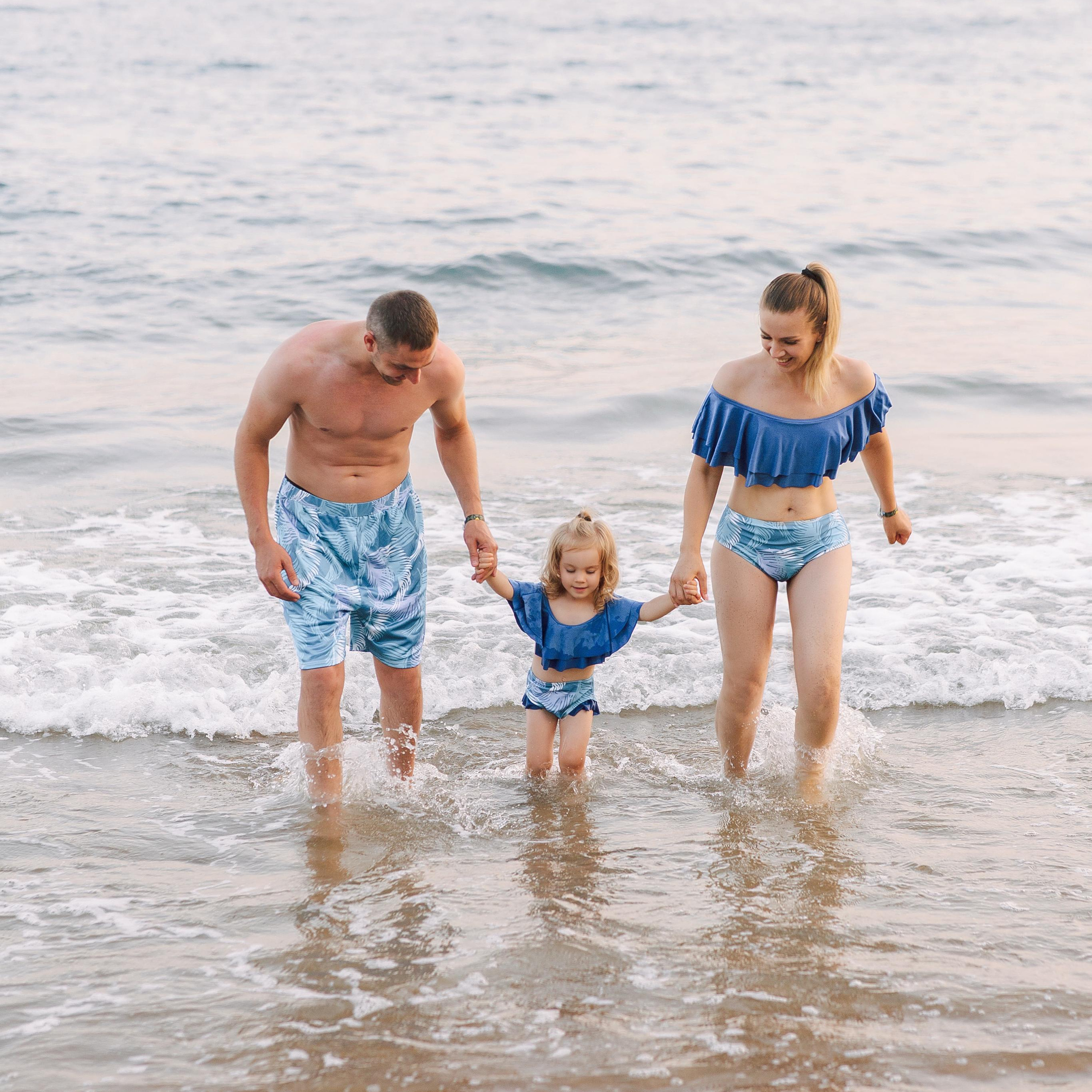 Семейная фотосессия на пляже в Сиде на закате. Алсу Девели. Фотограф в Алании в Турции, Аланья, Сиде, Белек, Анталия, Кемер, Конаклы, Окурджалар. Фотосъемки в Алании. Фотосессия в Алания