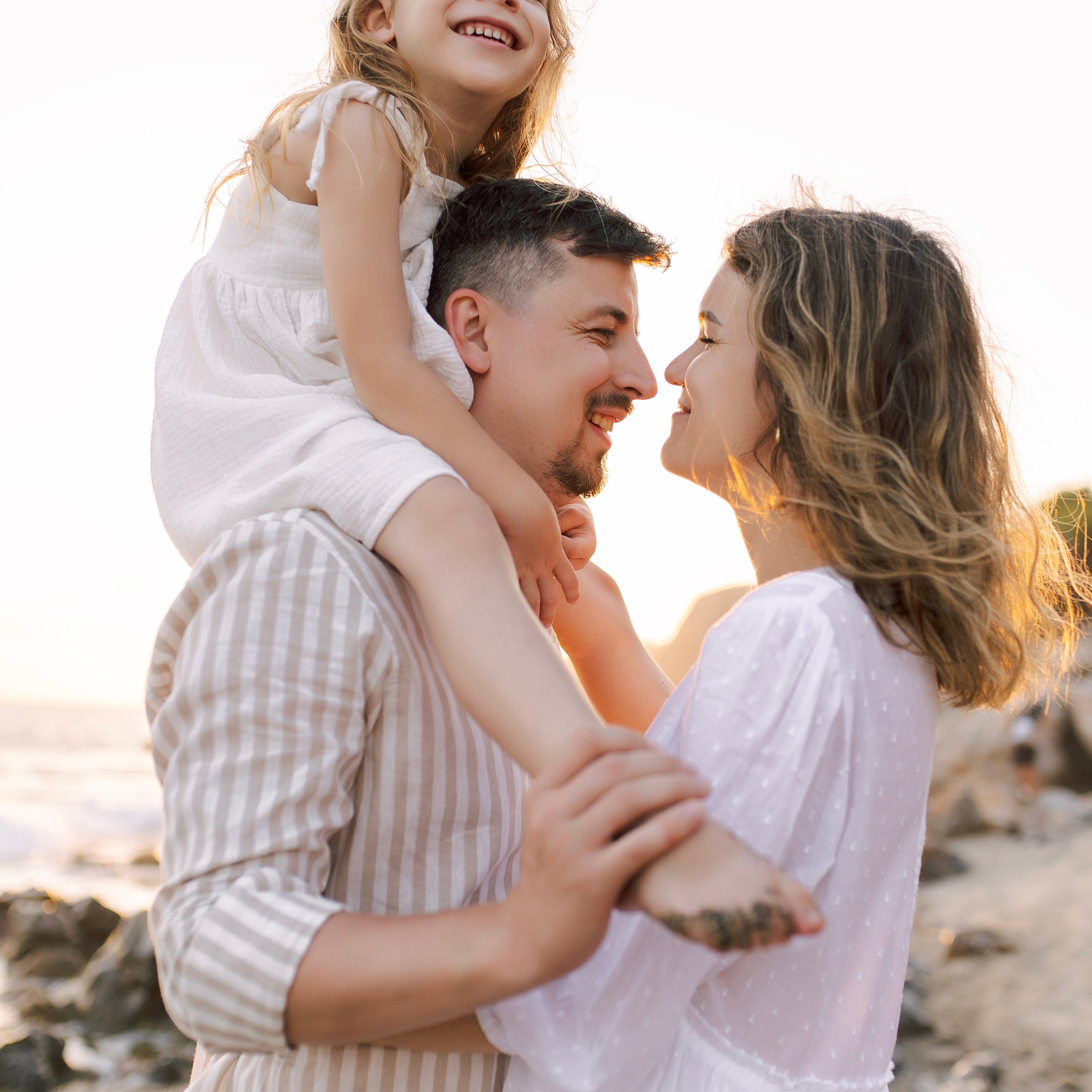 Свет и чувства на закате Семейная фотосессия на пляже Клеопатры. Алсу Девели | Свадебный и семейный фотограф в Турции Алании, Алания, Аланья, Сиде, Белеке, Анталия