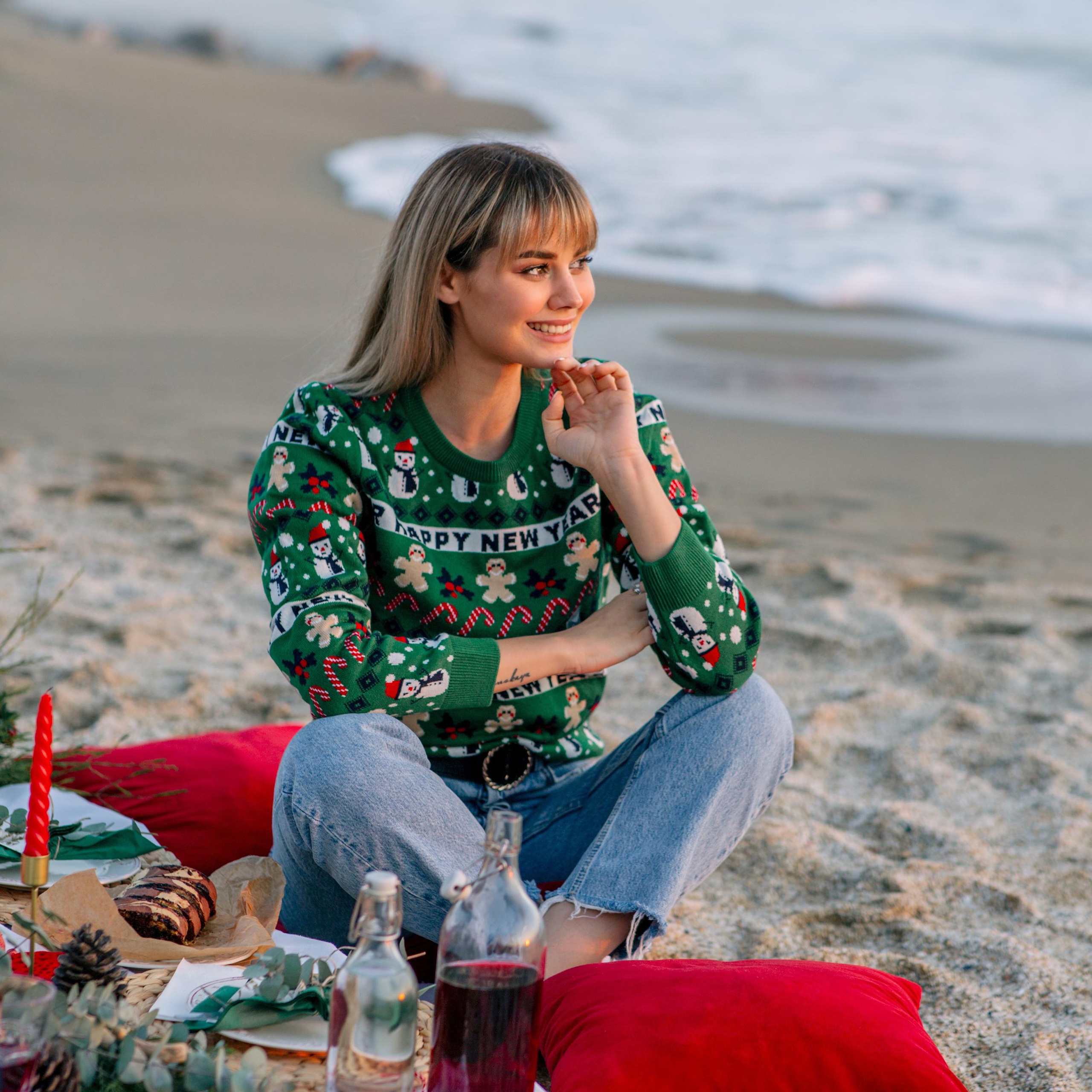 Новогодняя фотосессия на пляже. Алсу Девели. Фотограф в Алании в Турции, Аланья, Сиде, Белек, Анталия, Кемер, Конаклы, Окурджалар. Фотосъемки в Алании. Фотосессия в Алания