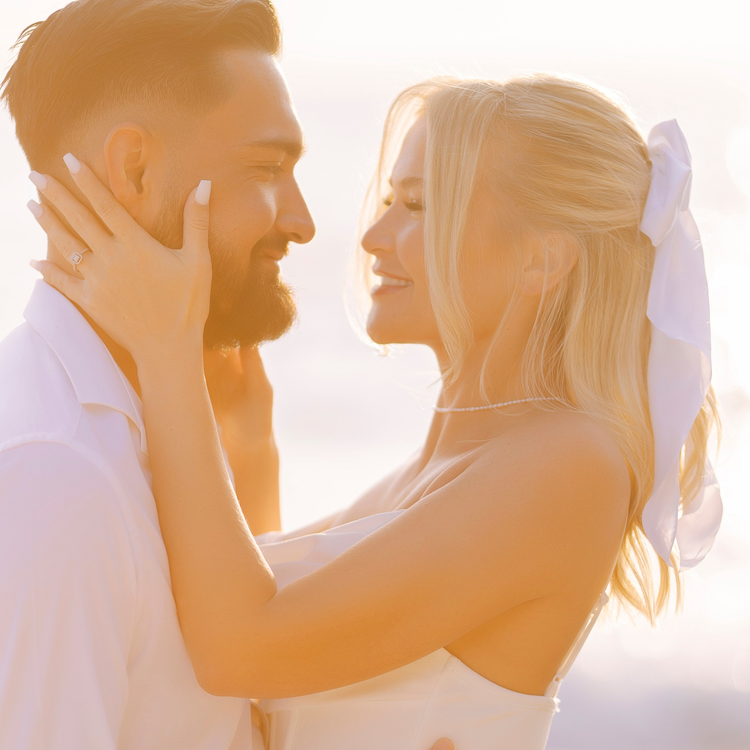 Фотосессия на пляже для пар. Алсу Девели. Фотограф в Алании в Турции, Аланья, Сиде, Белек, Анталия, Кемер, Конаклы, Окурджалар. Фотосъемки в Алании. Фотосессия в Алания