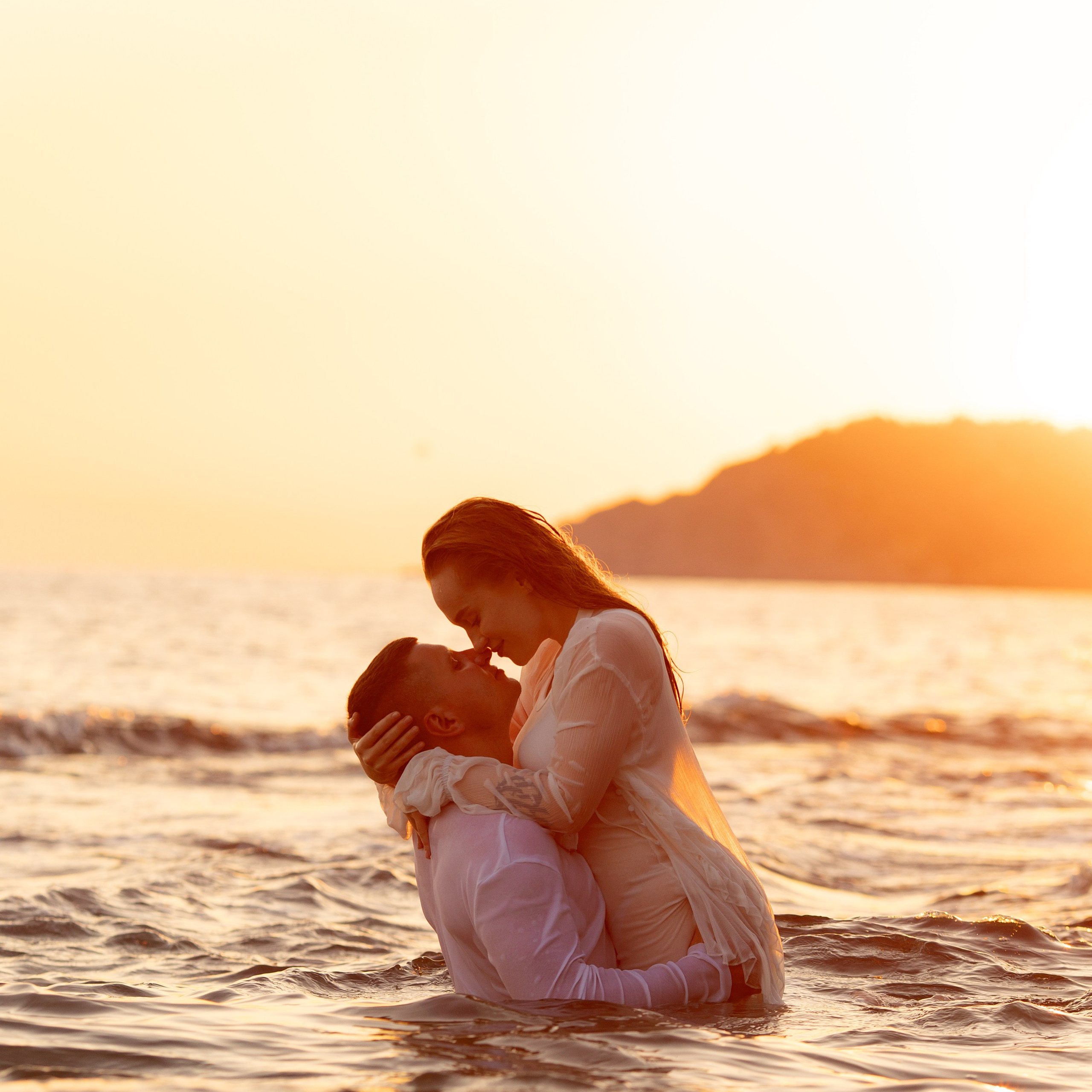 Love story на пляже на закате. Аланья. Алсу Девели | Свадебный и семейный фотограф в Турции Алании, Алания, Аланья, Сиде, Белеке, Анталия