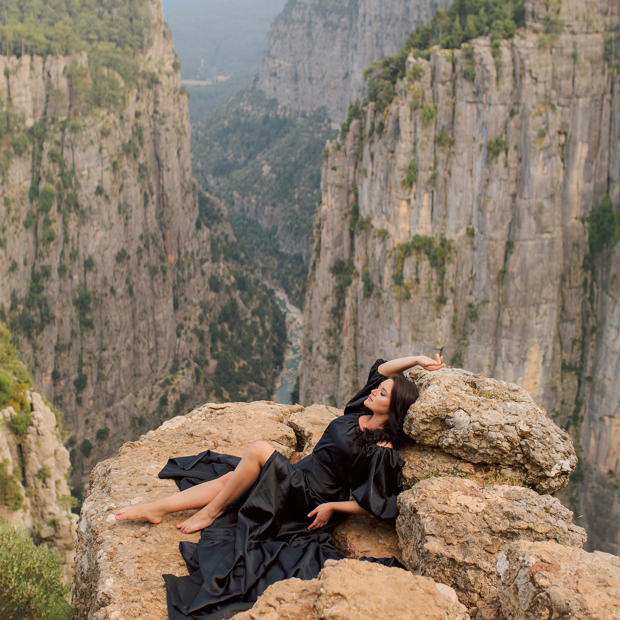 Фотосессия у каньона Тазы. Алсу Девели. Фотограф в Алании в Турции, Аланья, Сиде, Белек, Анталия, Кемер, Конаклы, Окурджалар. Фотосъемки в Алании. Фотосессия в Алания
